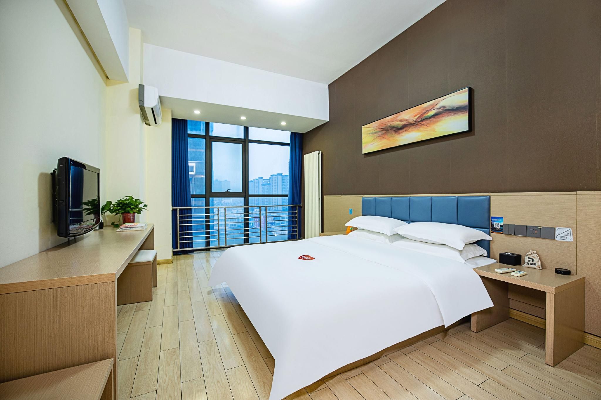 WH - Traditional Bed Room