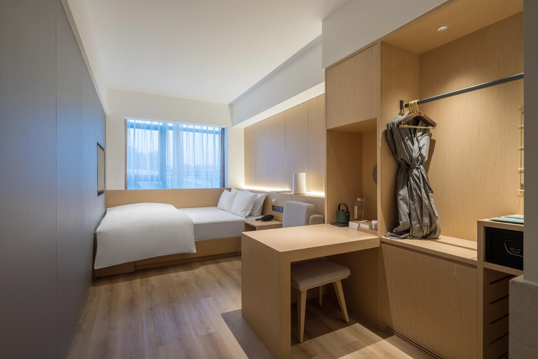 Rezen - S 1 Bed Room