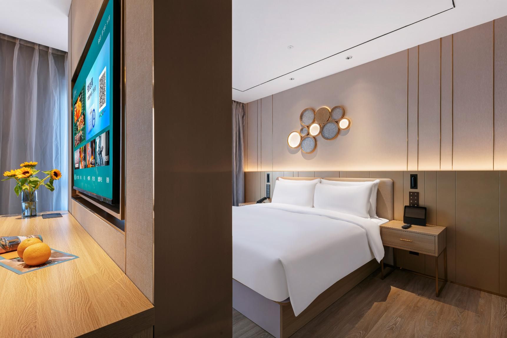 Huazhu - Yueruo Liujin Delxue Bed Room
