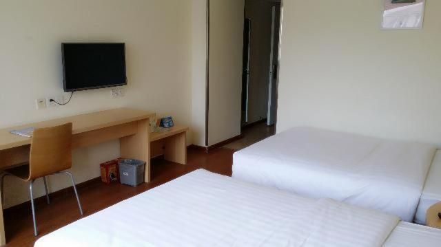 Business Twin Room