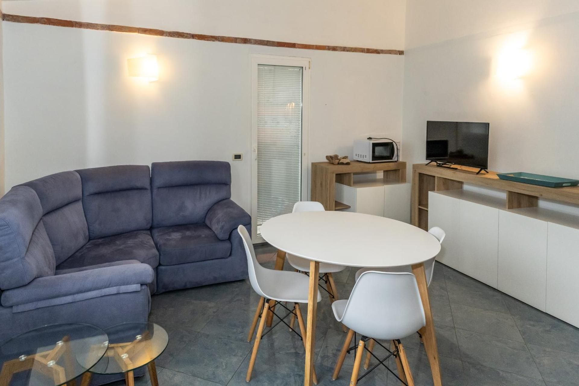 Maisonette, Via Rollandi 72