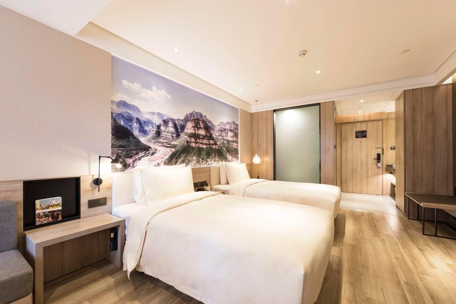 Atour - Elegant Twin Bed Room