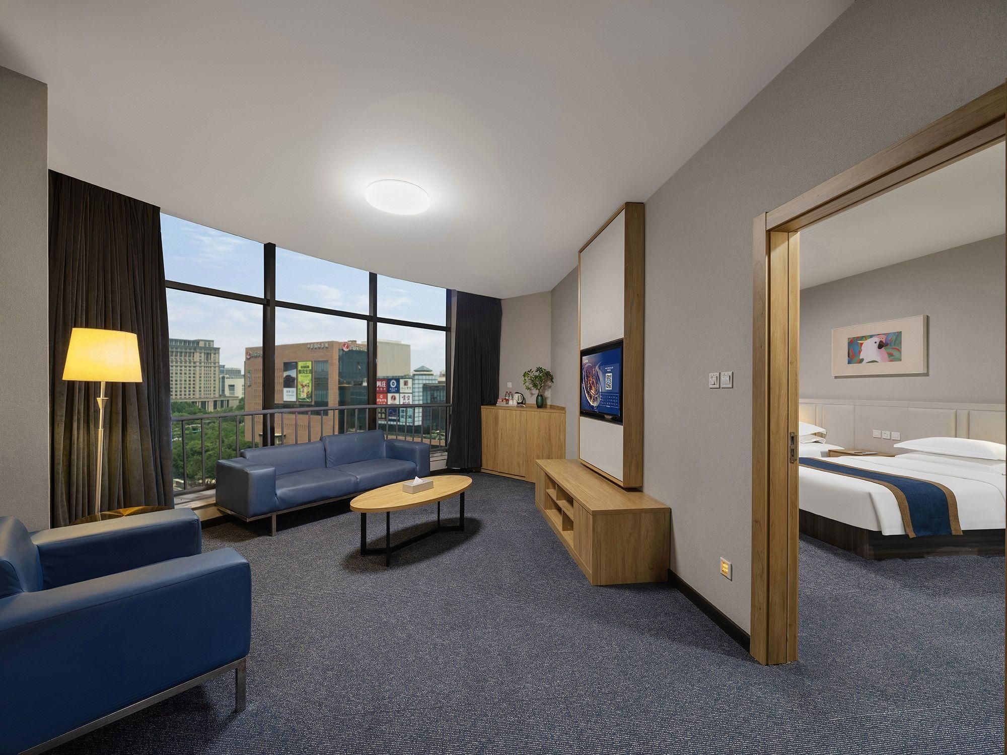 Standard Suite A