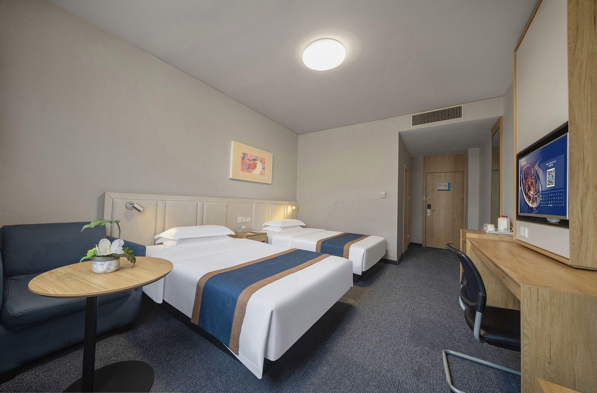 Business Standard Room A