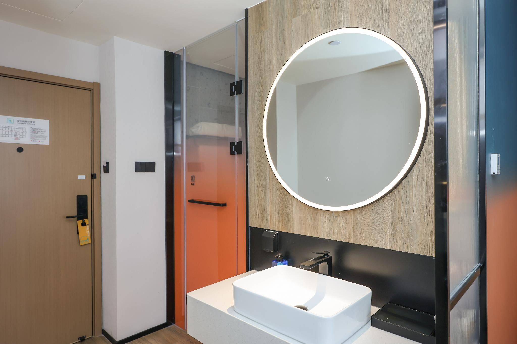 Huazhu - Business Bed Room