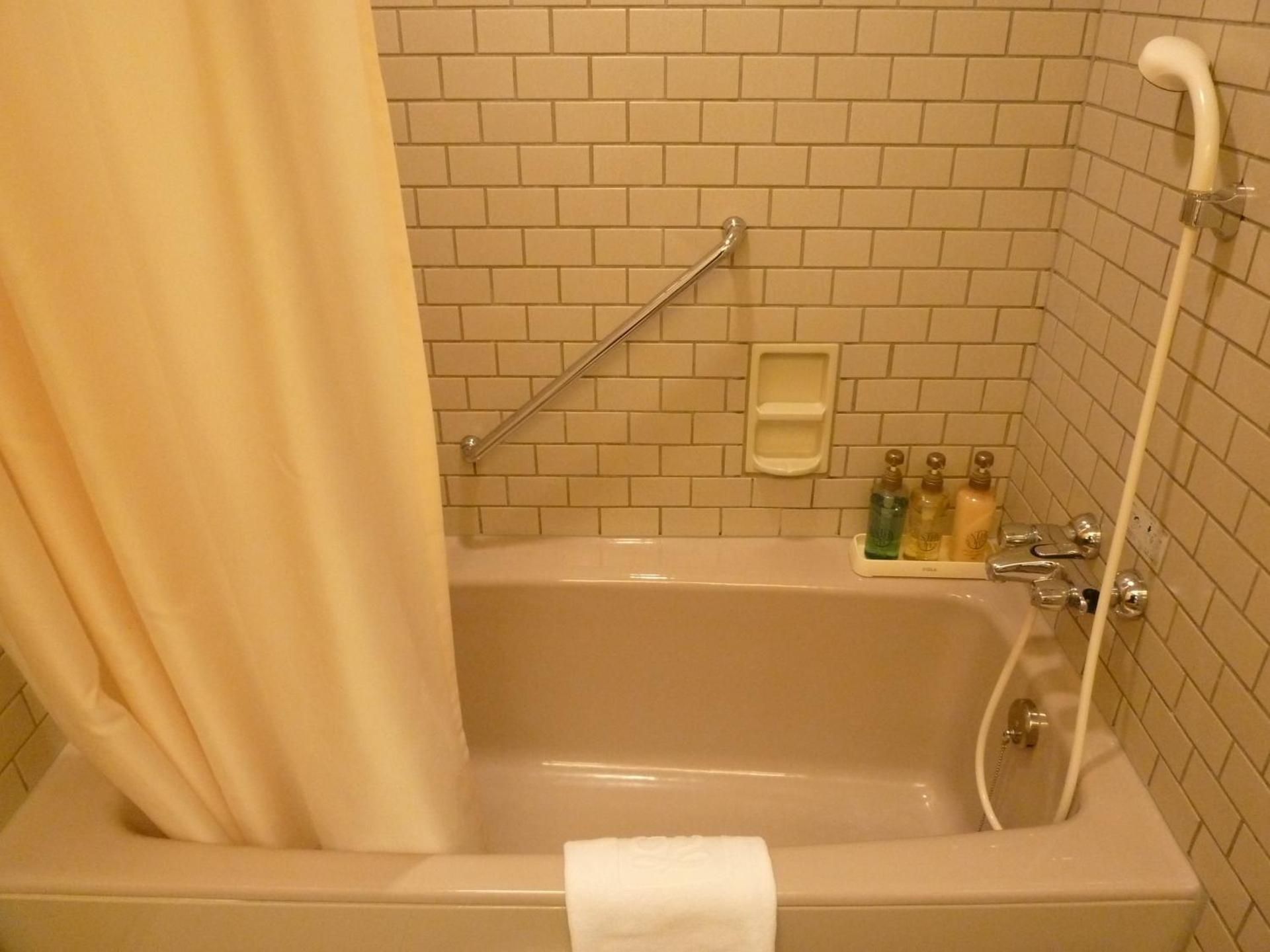 Double Room with Mt.Fuji and Enoshima View -16:00 Check in -10:00 am Check out - Non-Smoking