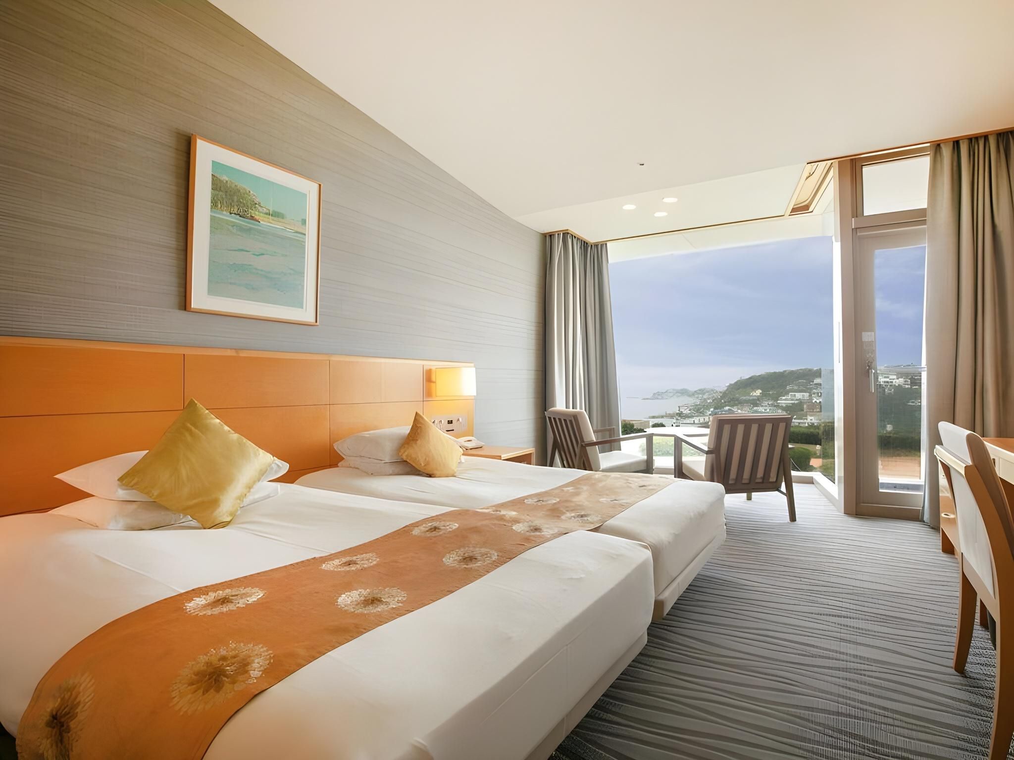 Hollywood Twin Room with Mt.Fuji and Enoshima View