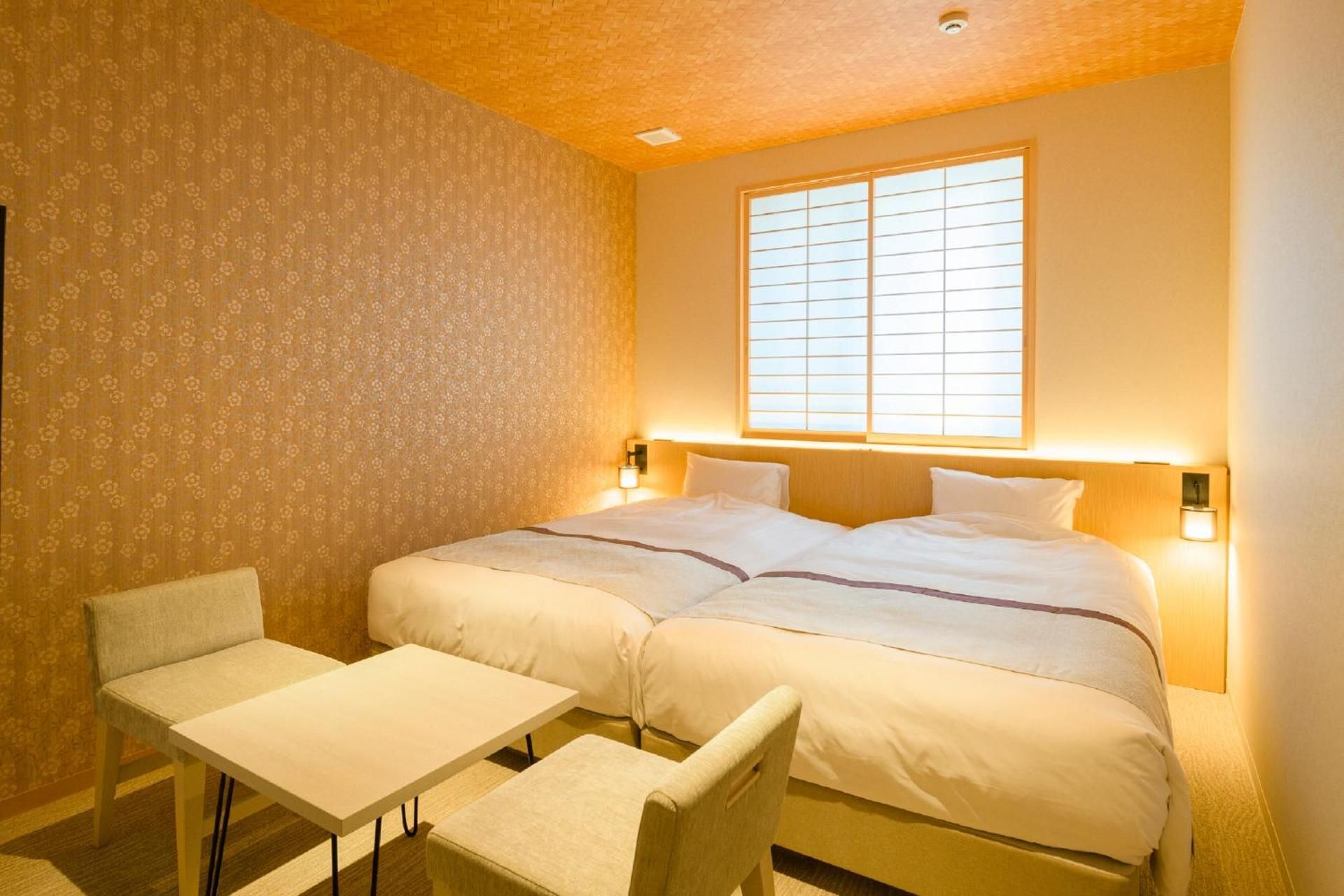 Deluxe Twin Room - Non-Smoking