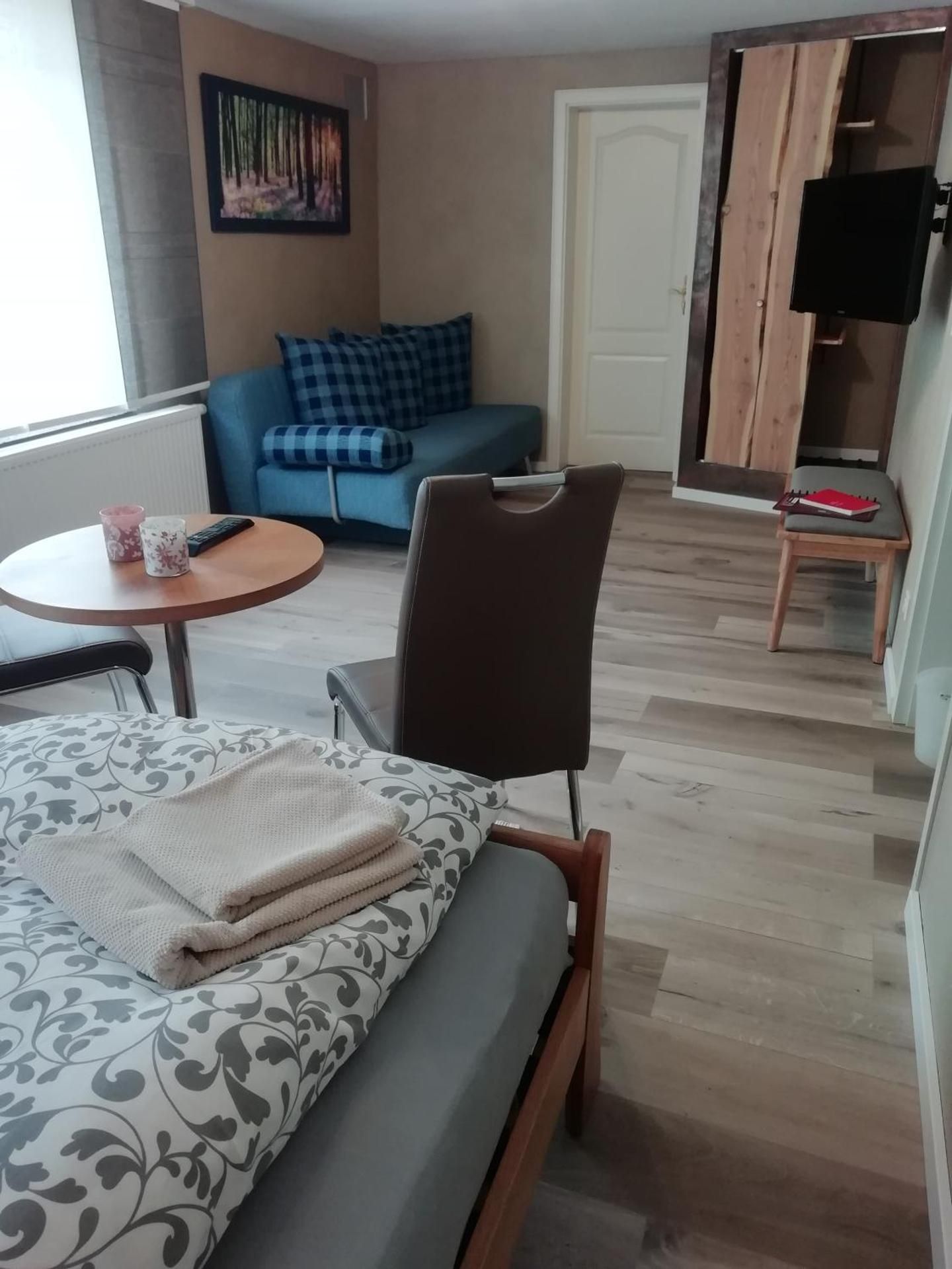 Large Double Room