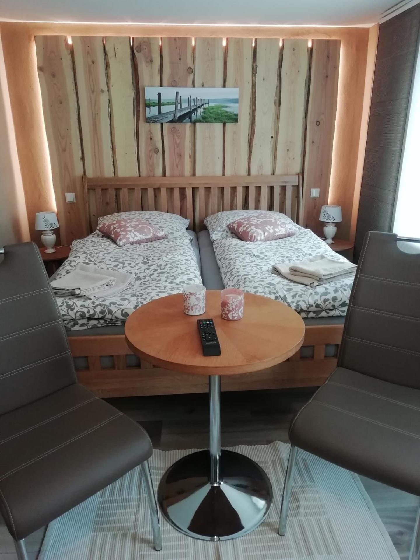 Large Double Room
