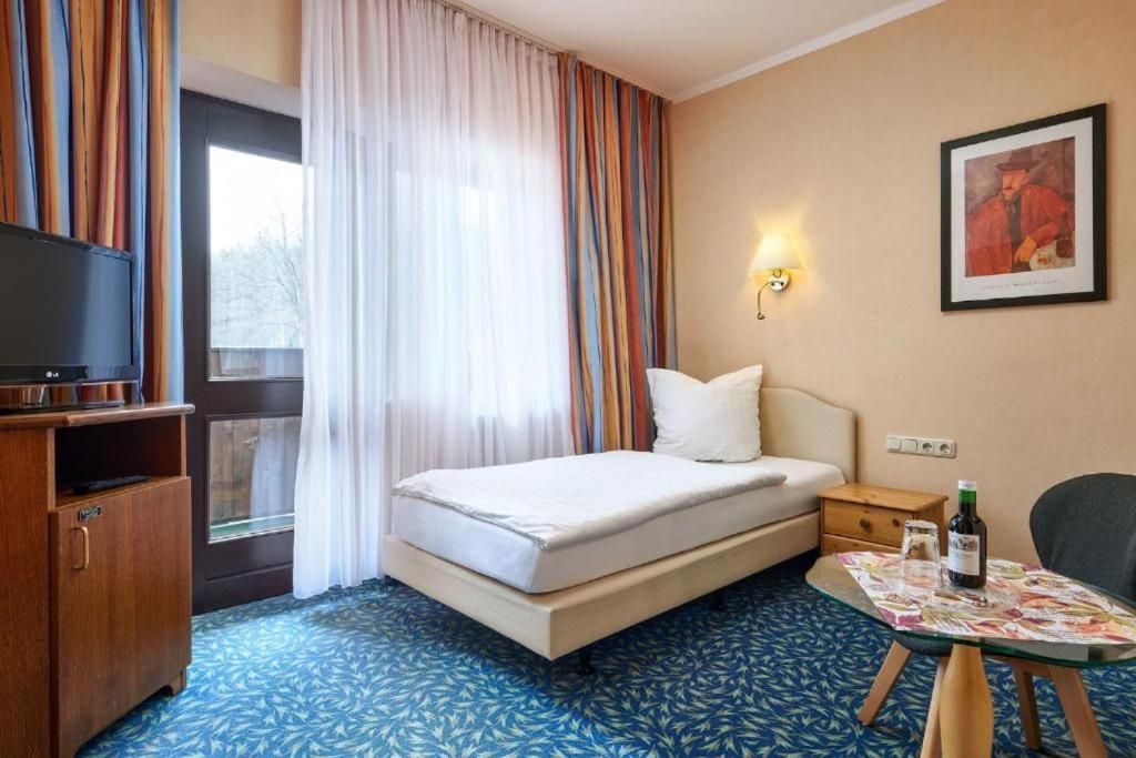 Single Room with Balcony