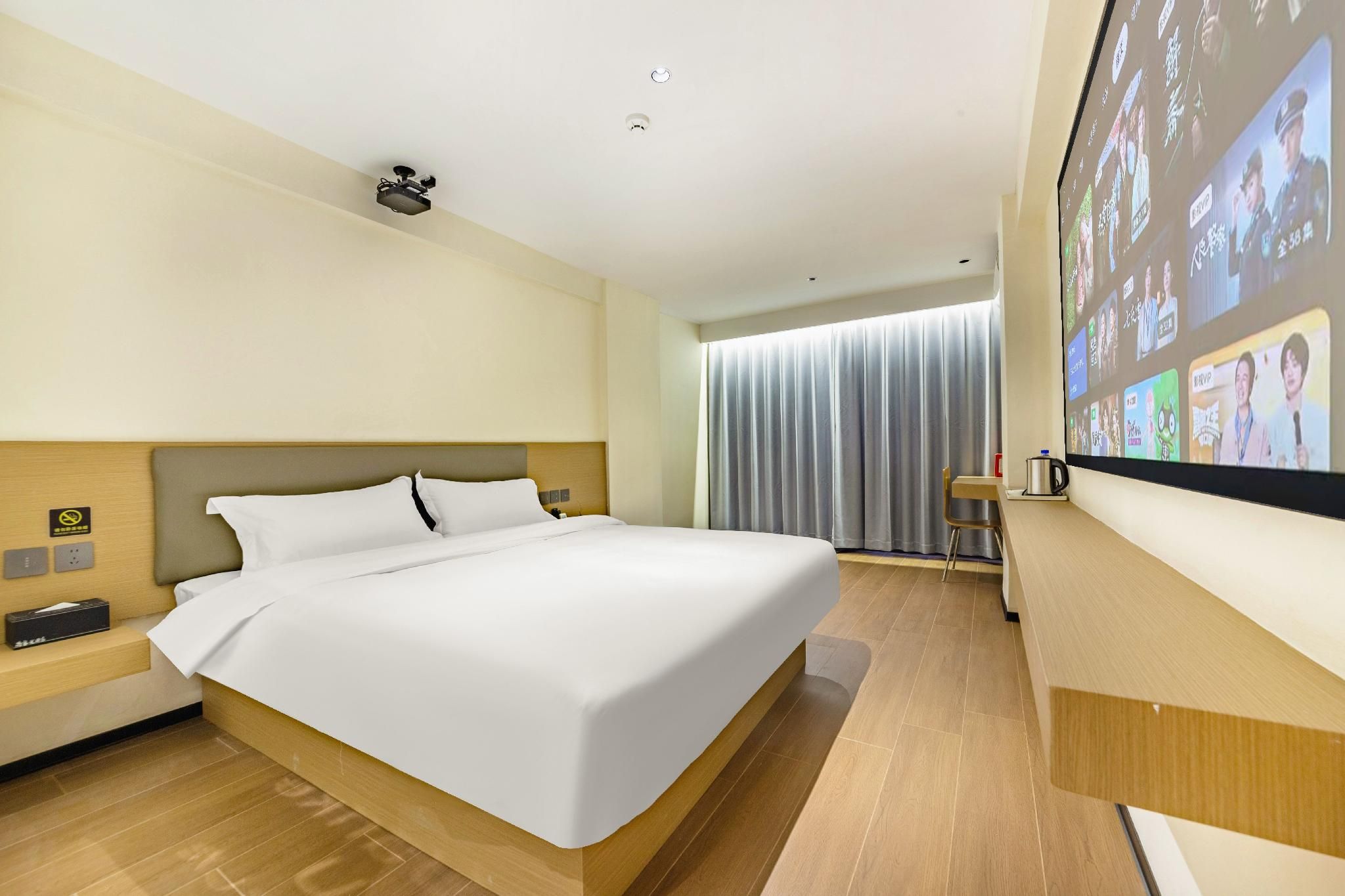 Standand Queen Room