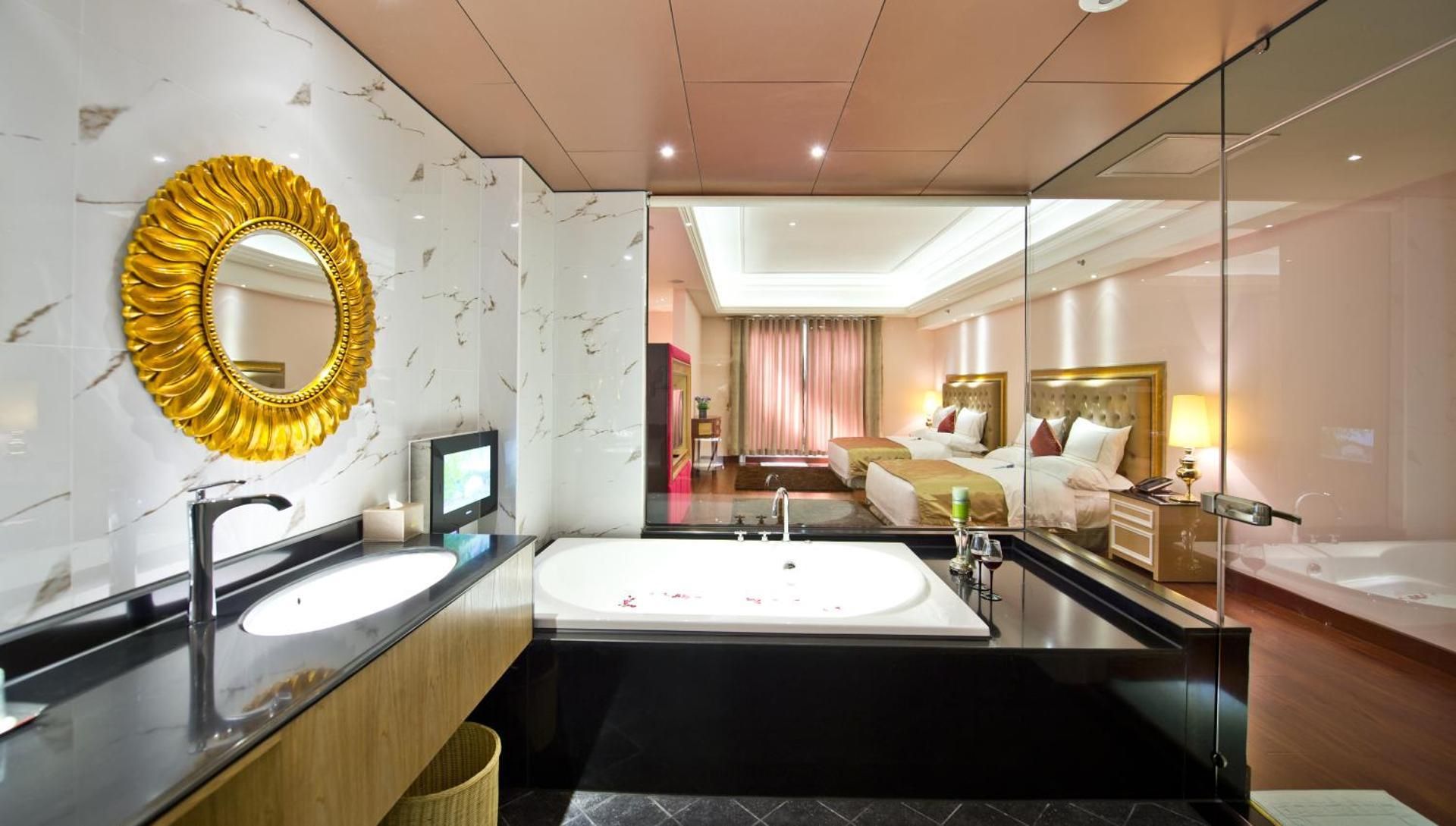 Executive Suite