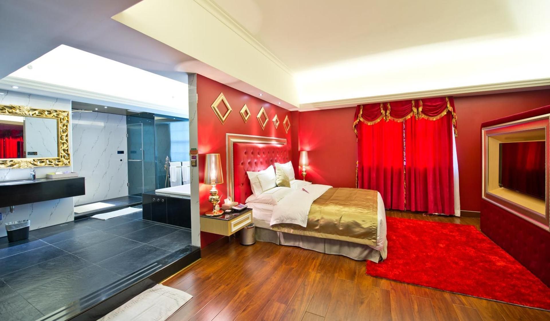 King Suite A
