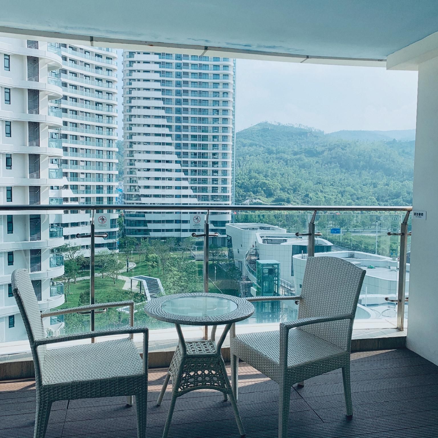 Deluxe Twin Room with Patio