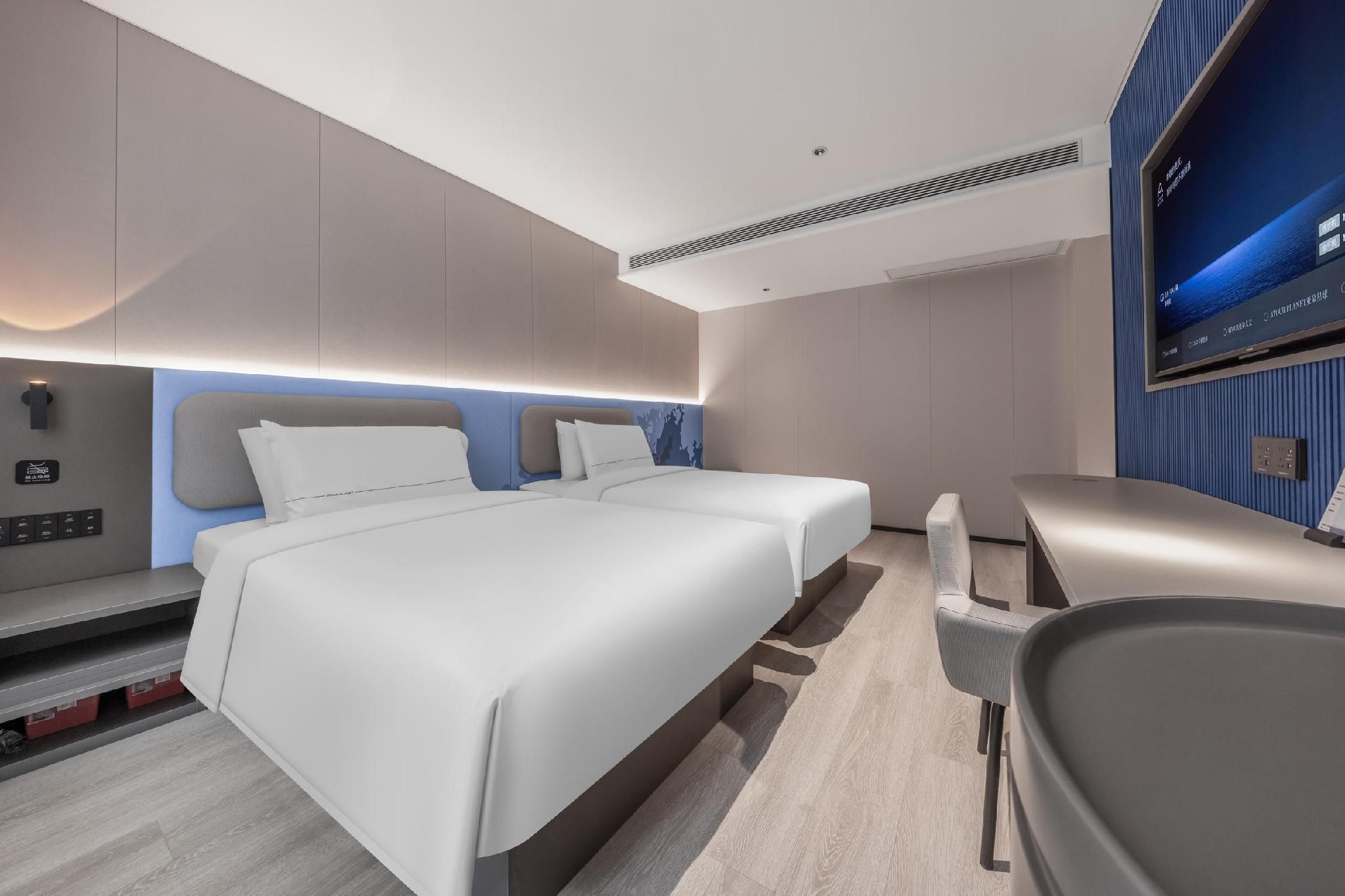 Select Twin Room