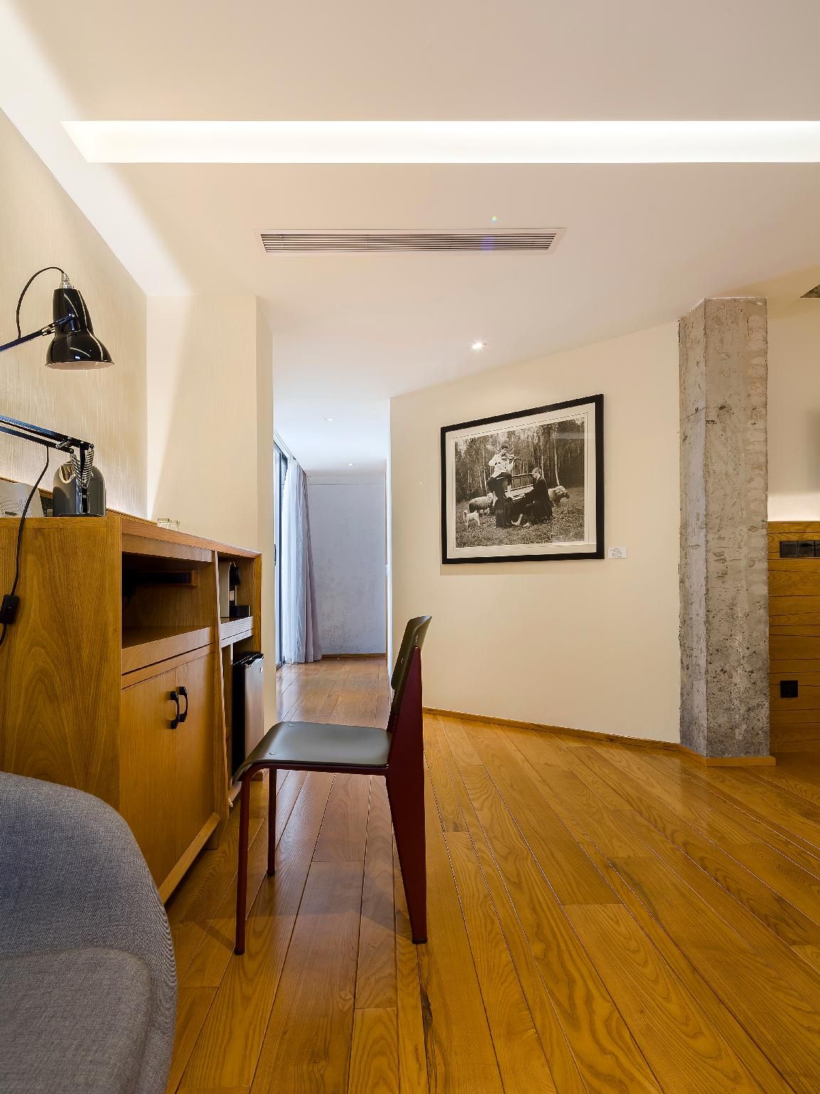 Studio Balcony Suite