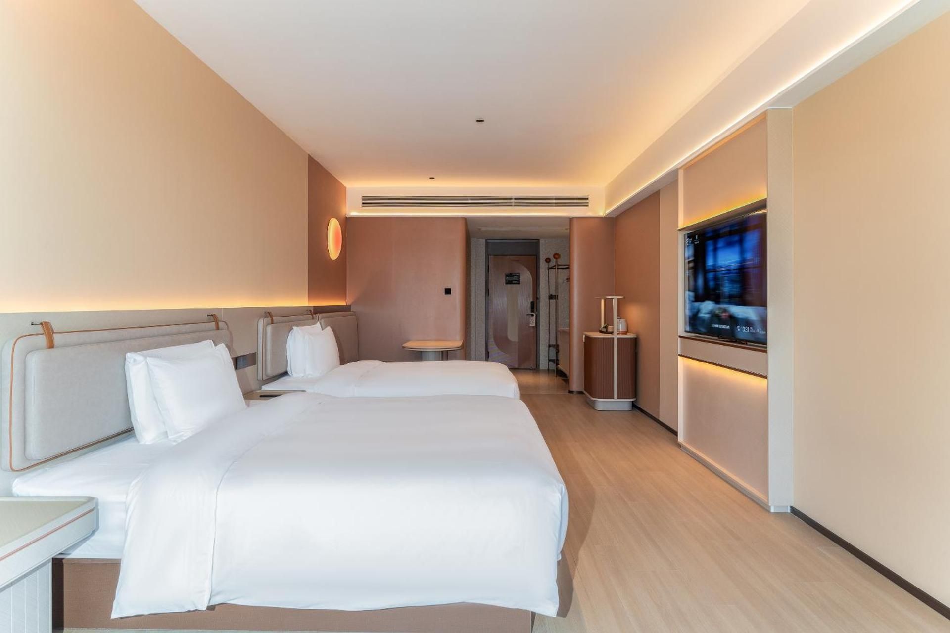 Twin Room with Private Bathroom