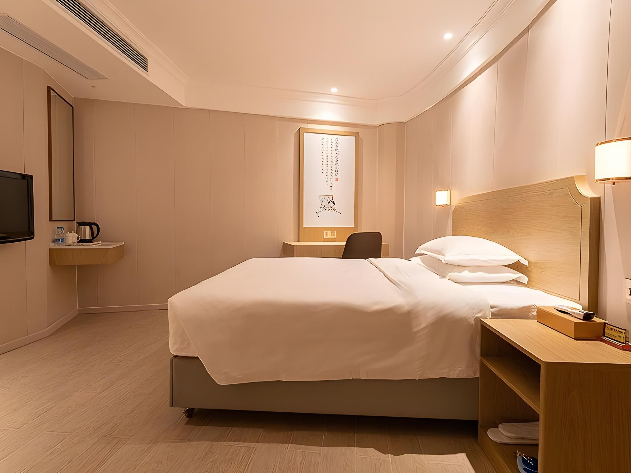 WH - Superior Bed Room