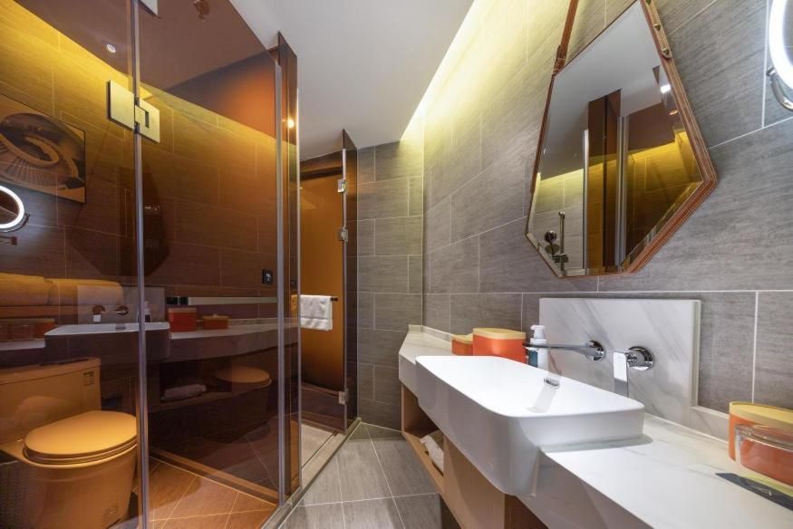 Executive room, Guest room, 1 Queen