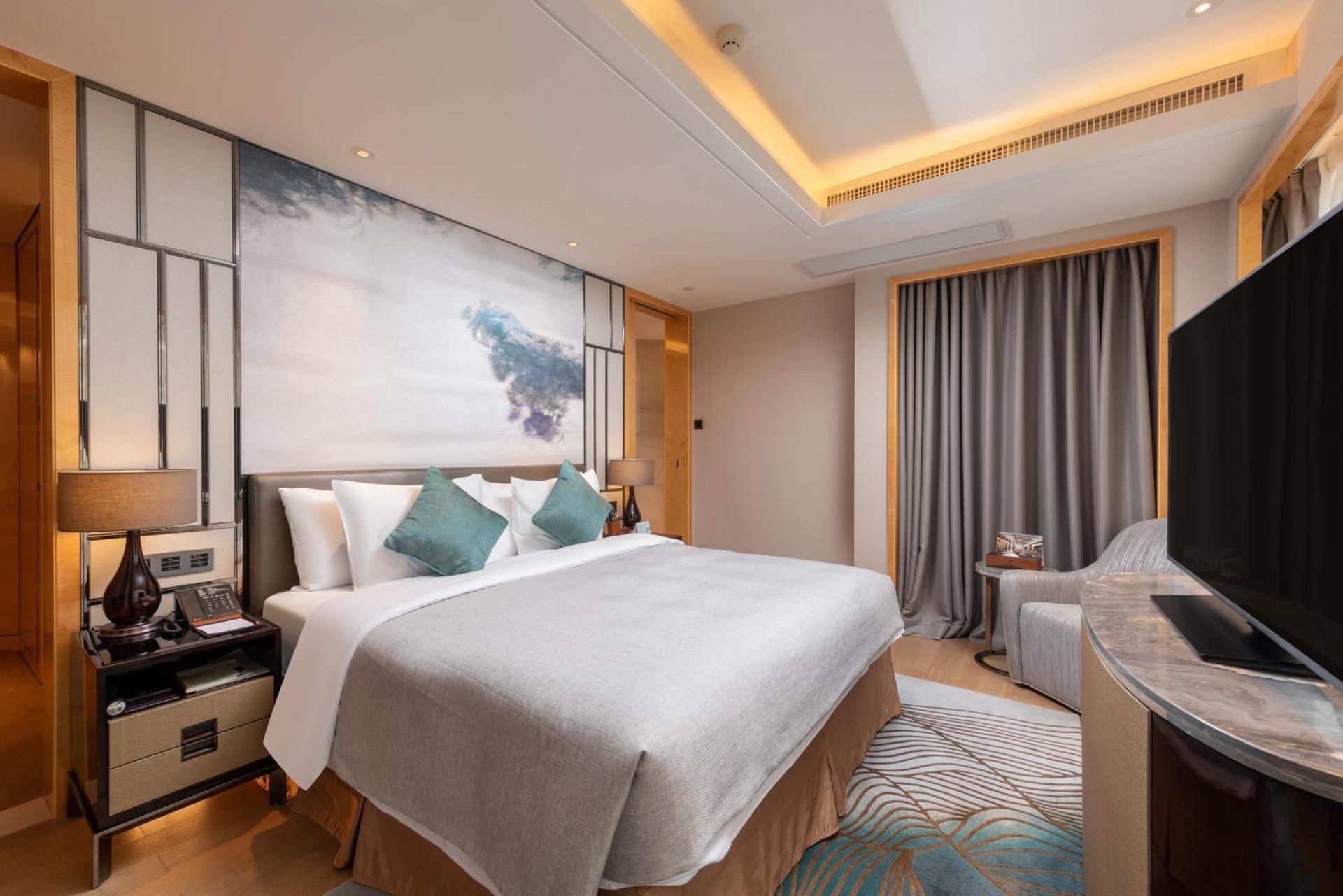 Premium Business Suite