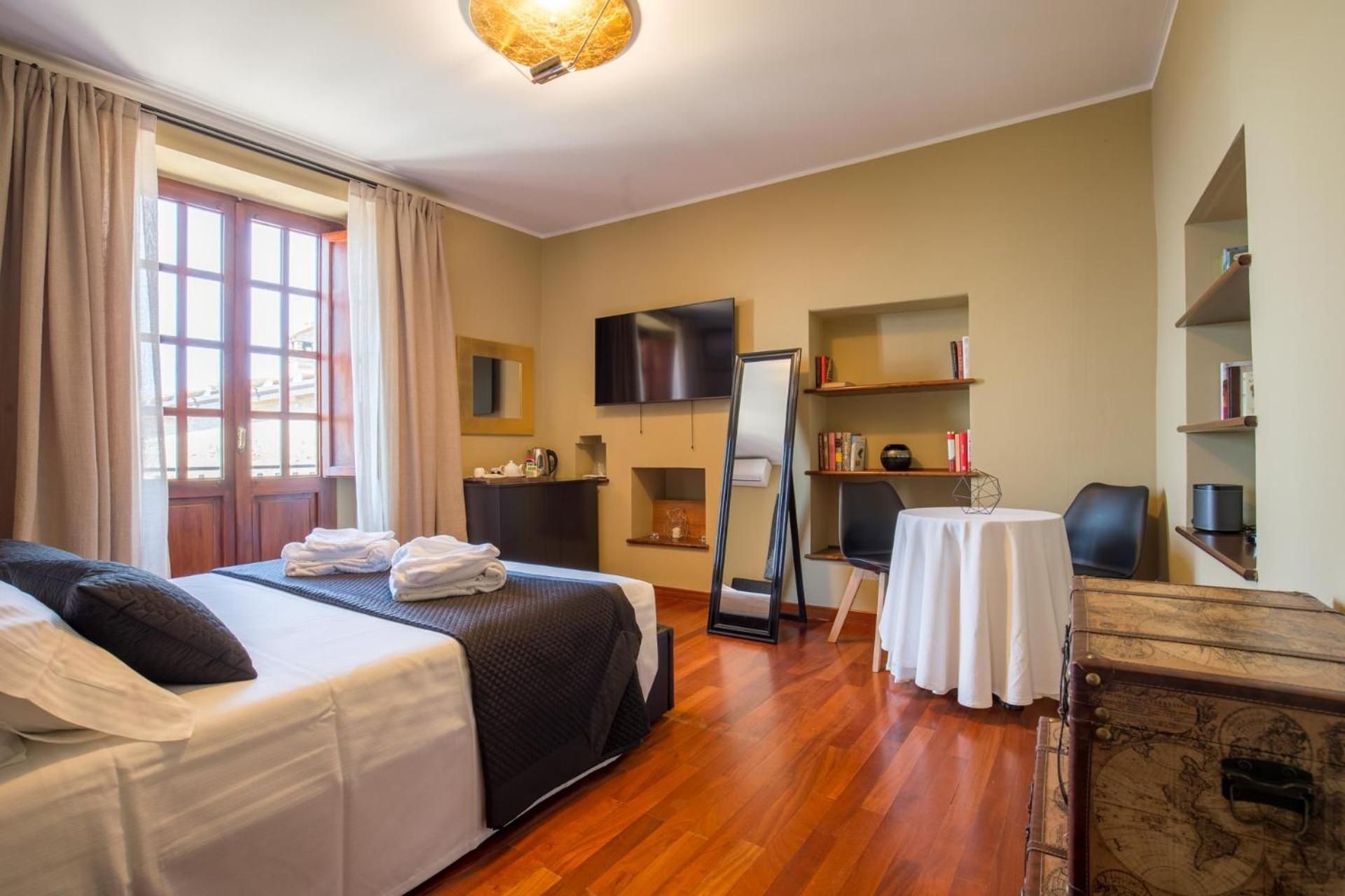 Standard Apartment
