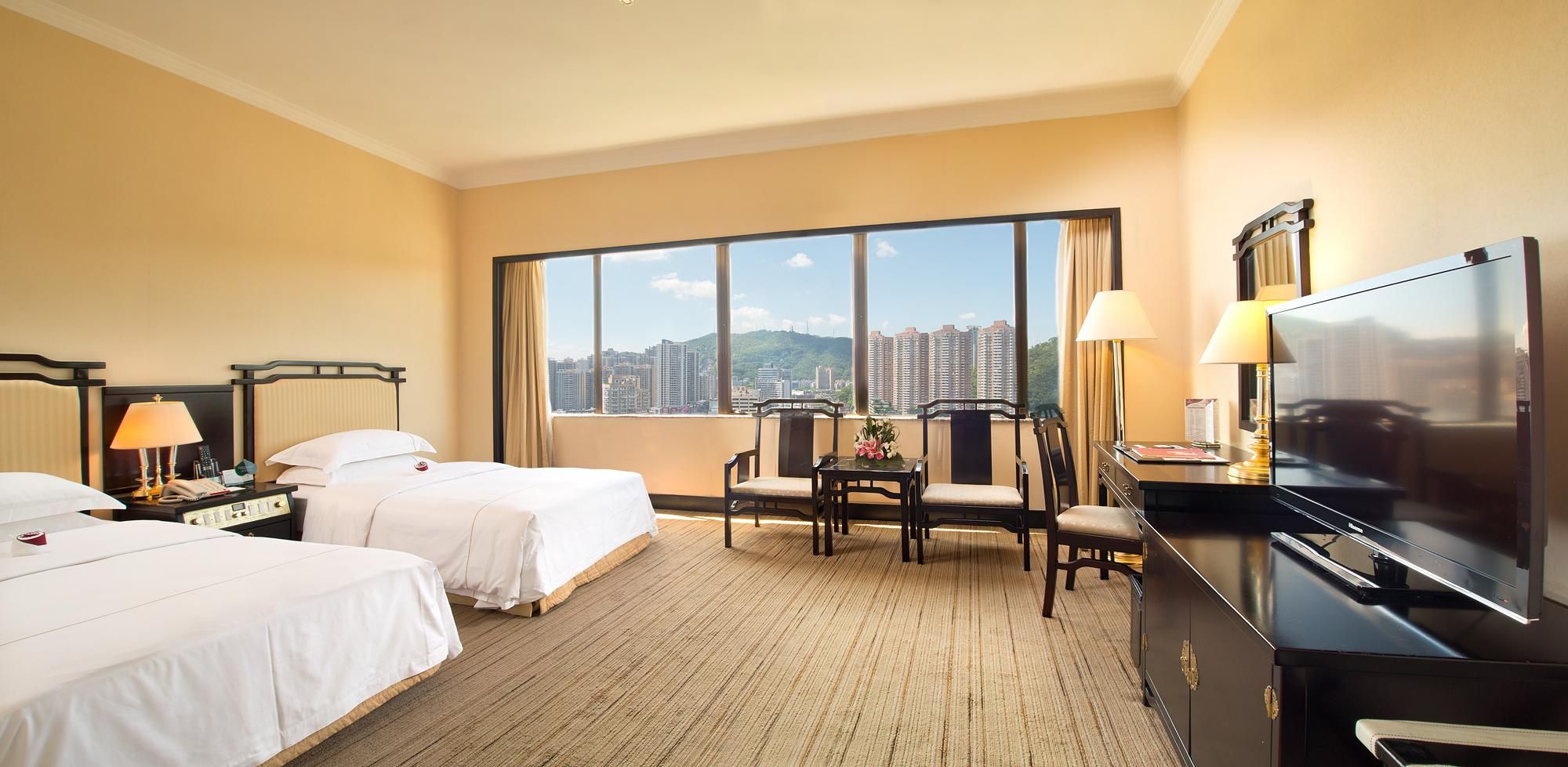 City View Studio - Twin Beds