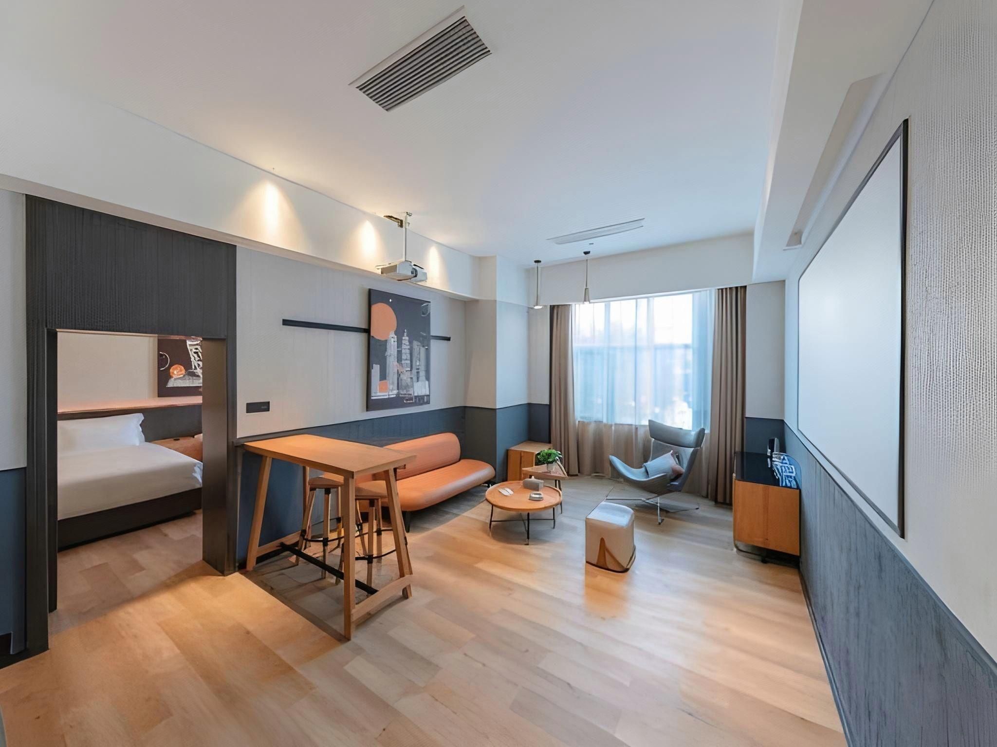 WH - MAX twin With Living Room