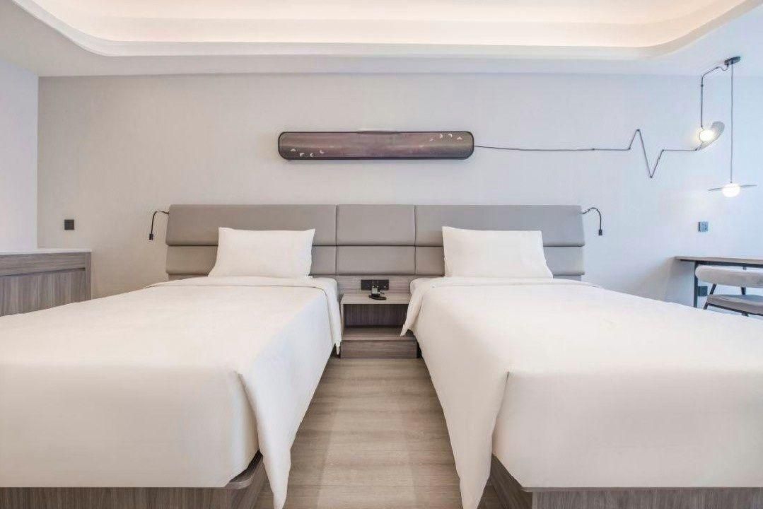 Light Enjoyment Twin Room