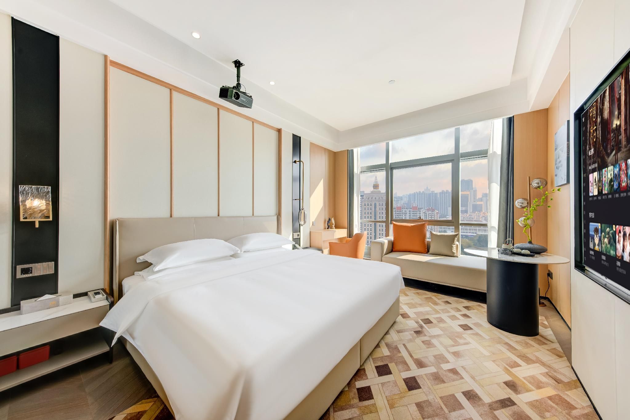 Deluxe King Bed Room