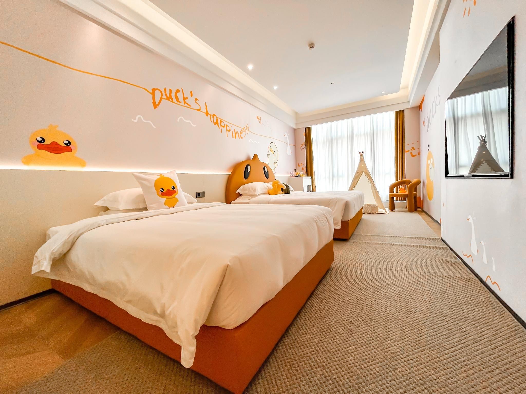 Family Twin Room