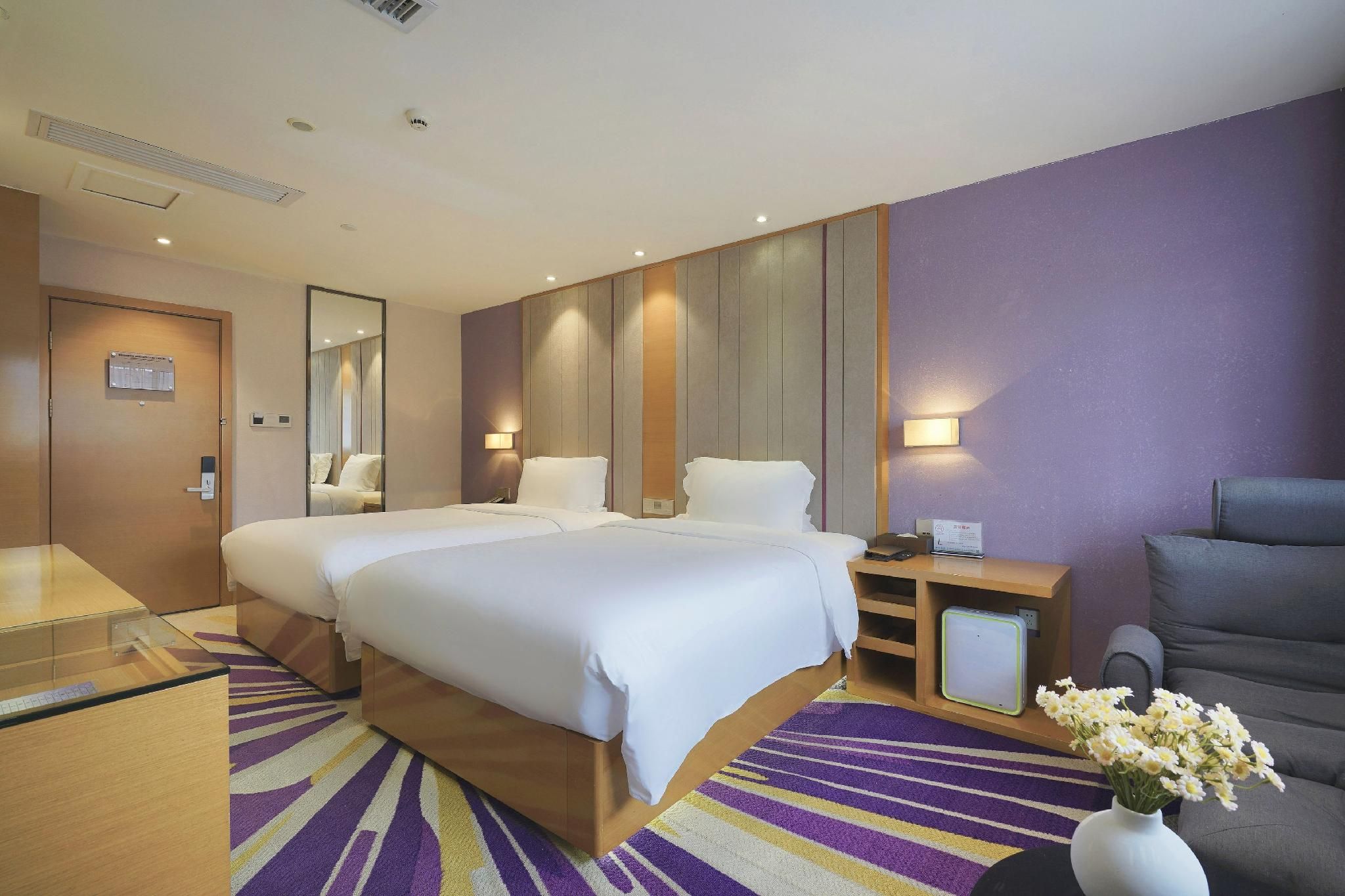 Twin Deluxe Room