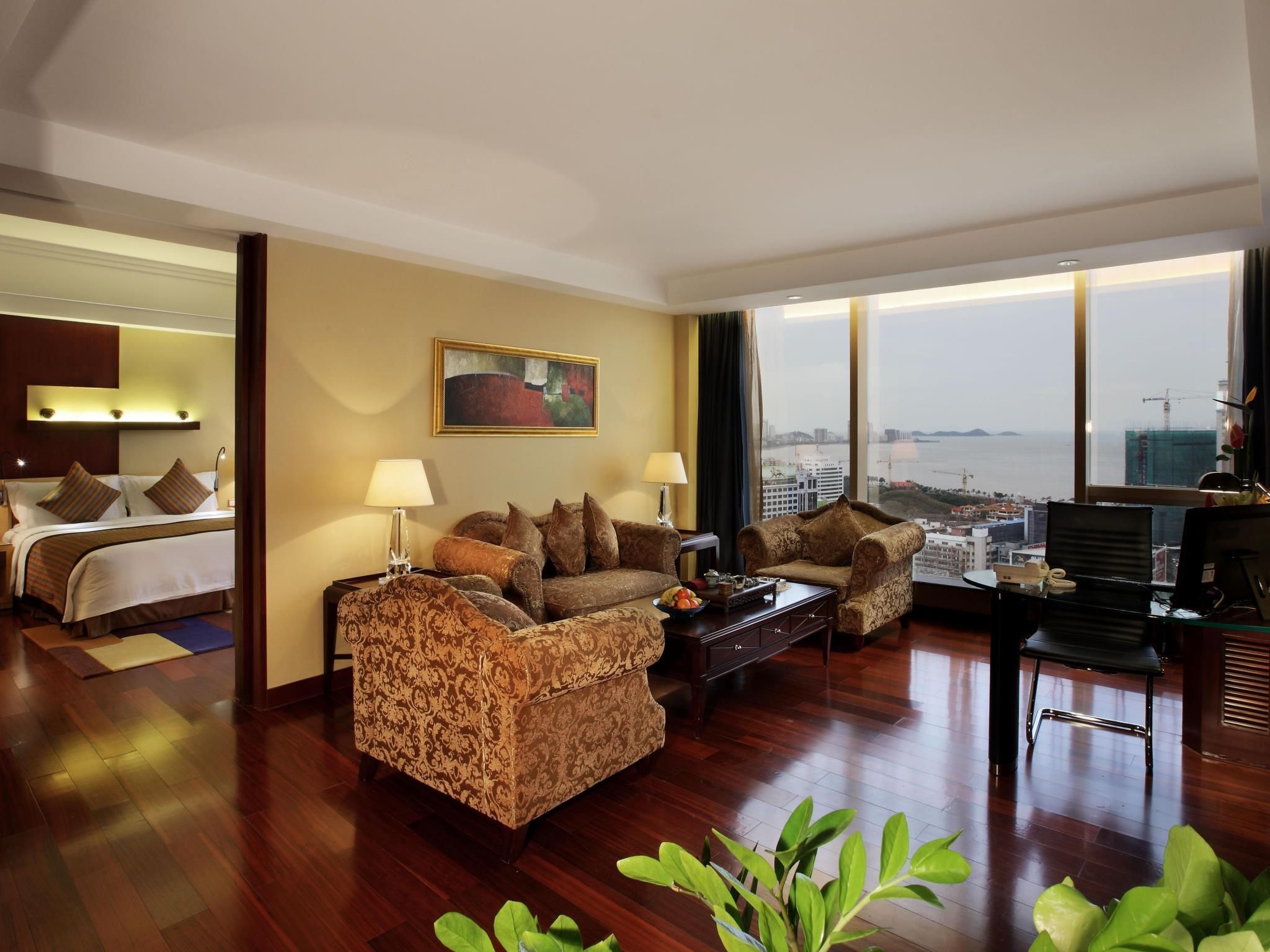 Executive Suite with Sea View