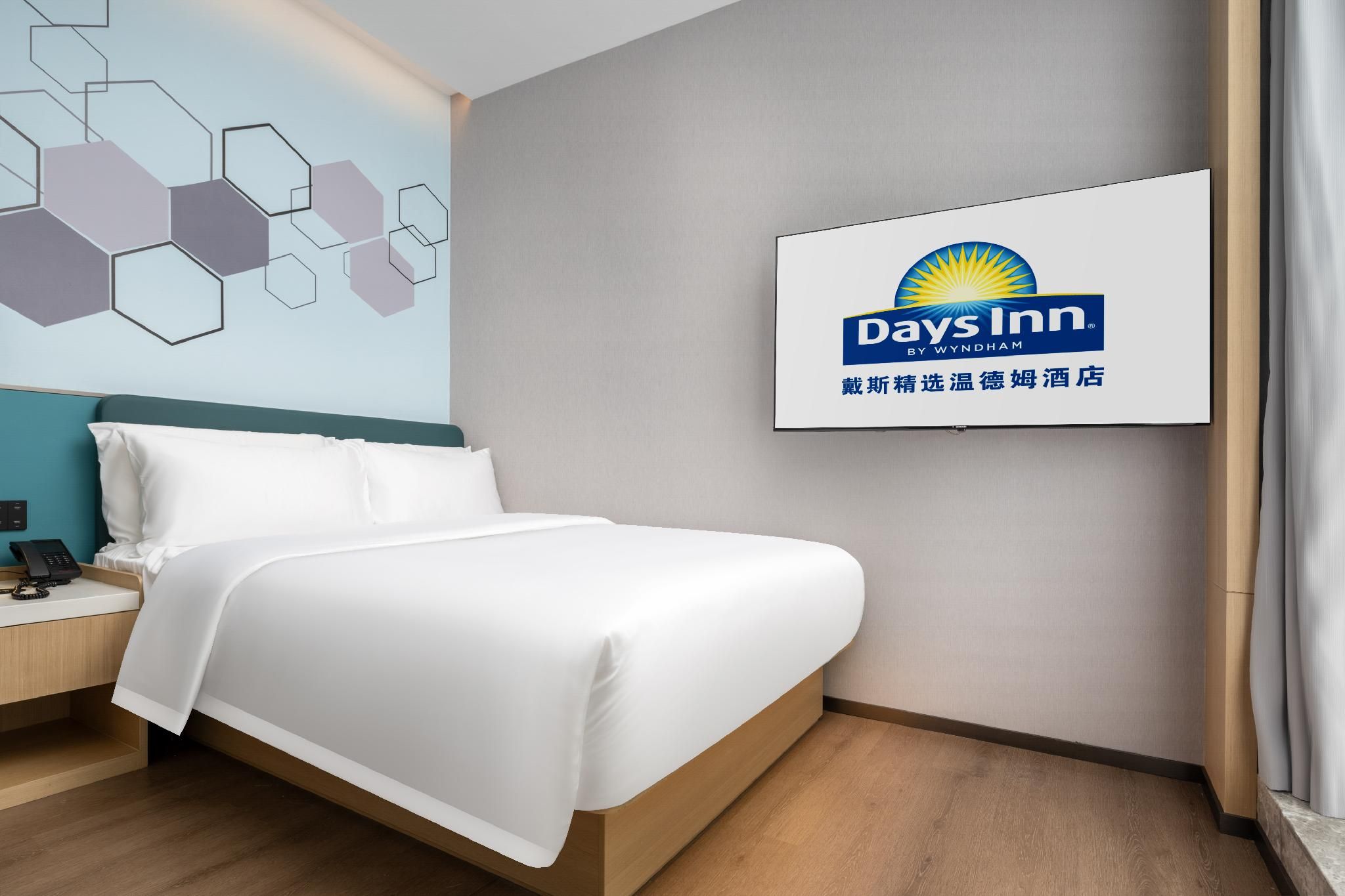 1 Queen Bed, Superior Room, Non-Smoking