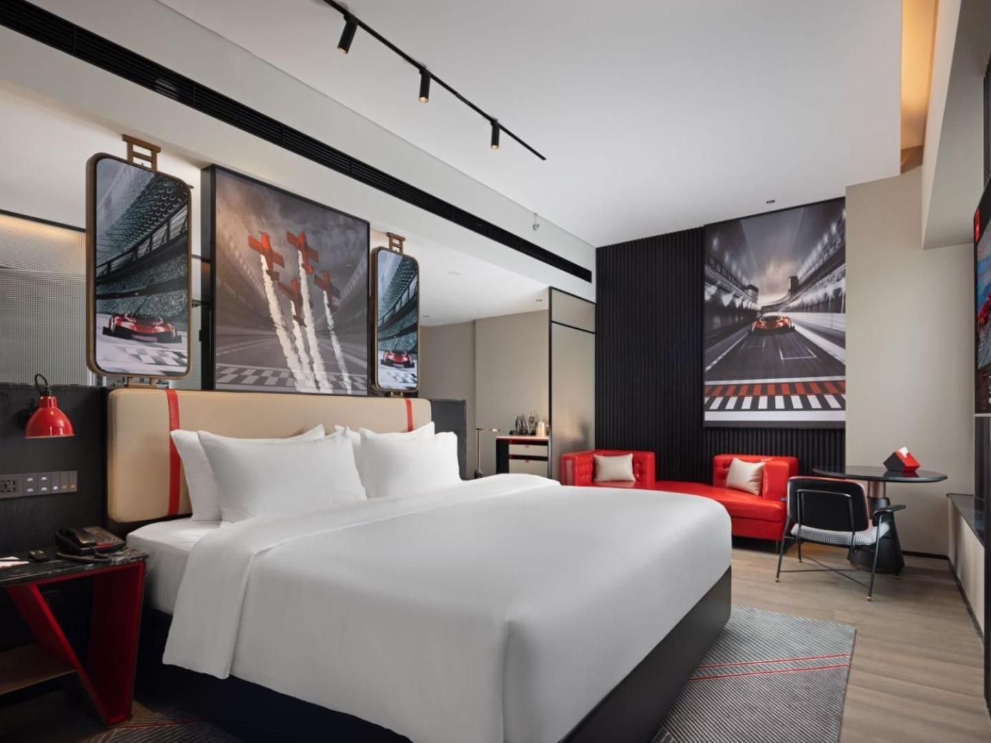 Vista King Room
