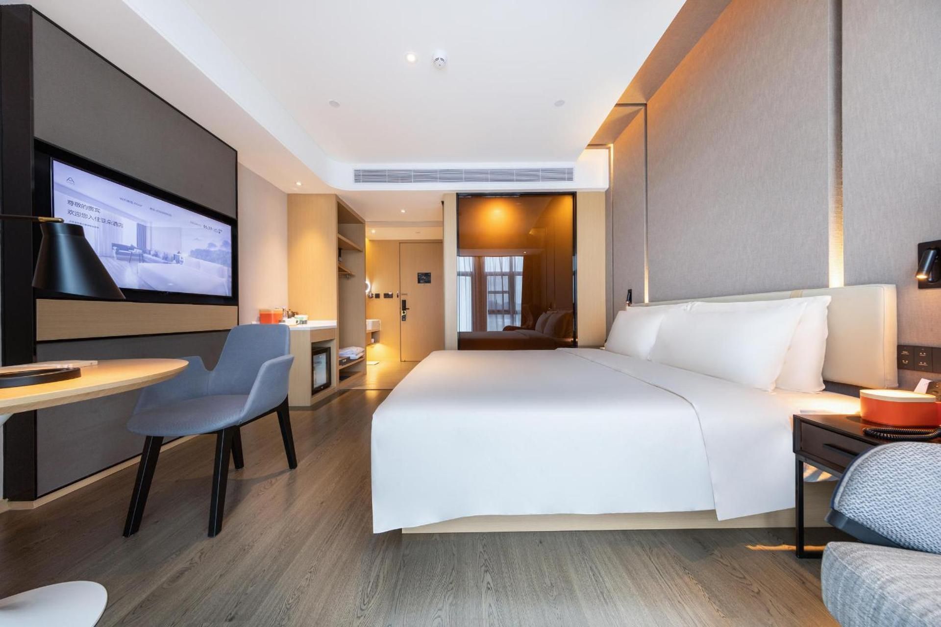 Jimu Double Room
