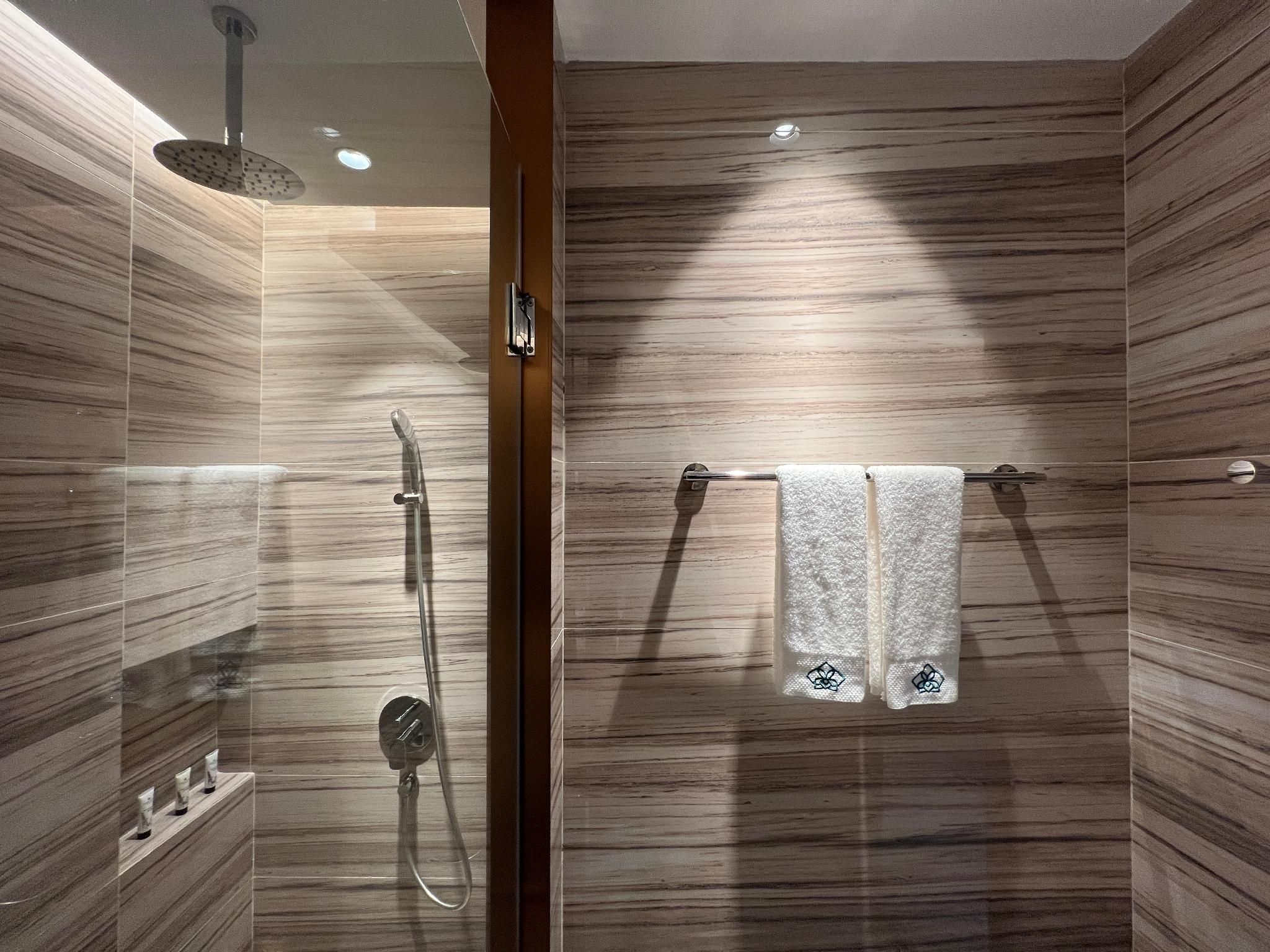 Zhuhai Hongsanyi Hotel Triple Family 3