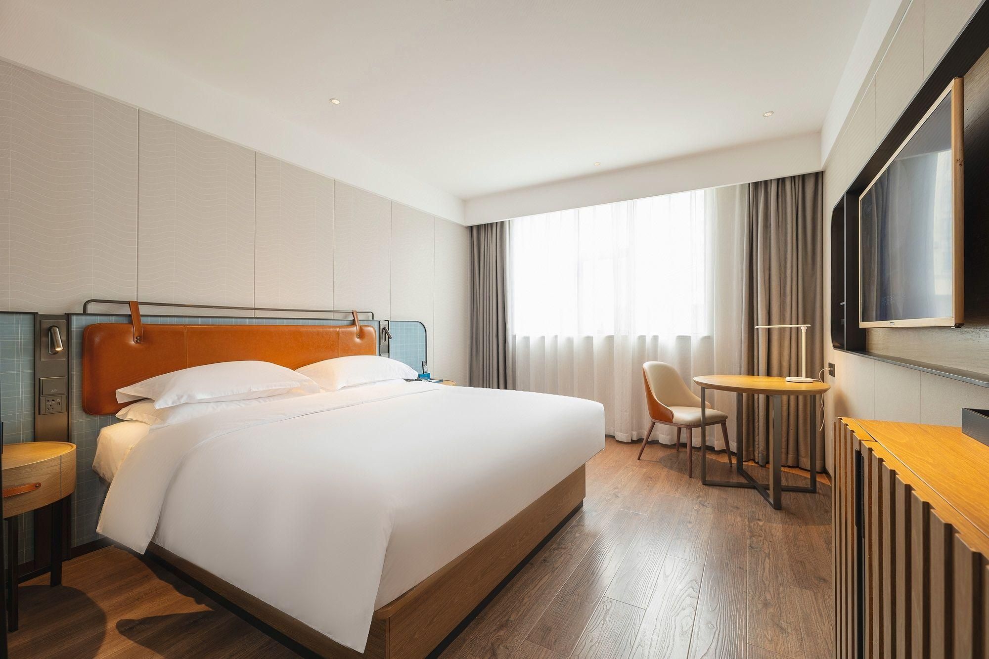 Dossen - Standard Bed Room