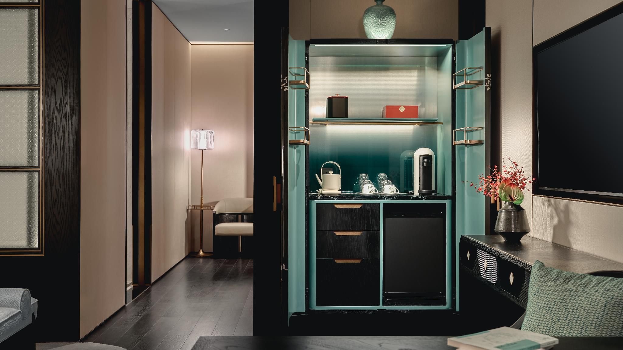 Mountain Premium Room 1 King Non Smoking