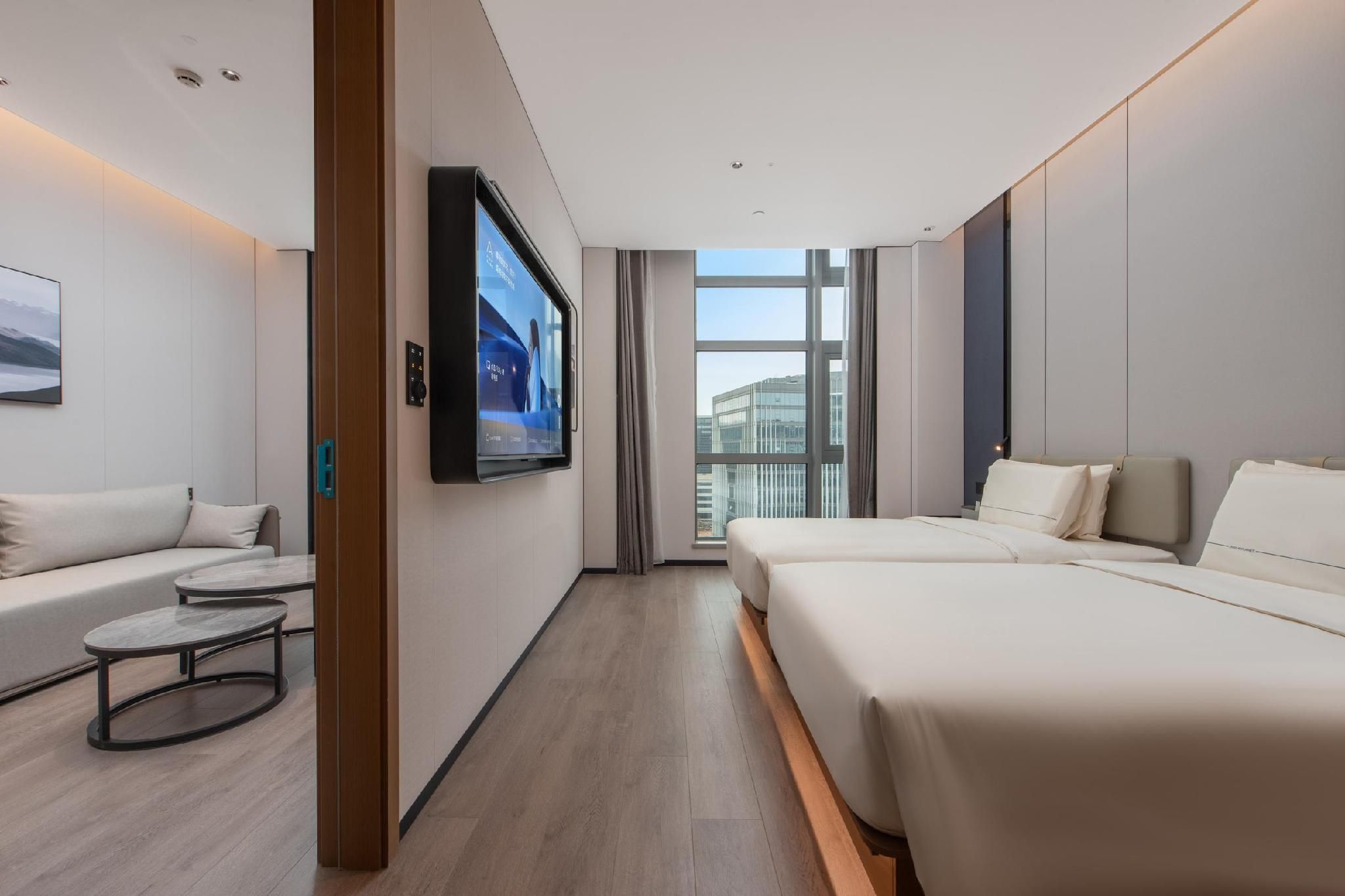 Senior Suite