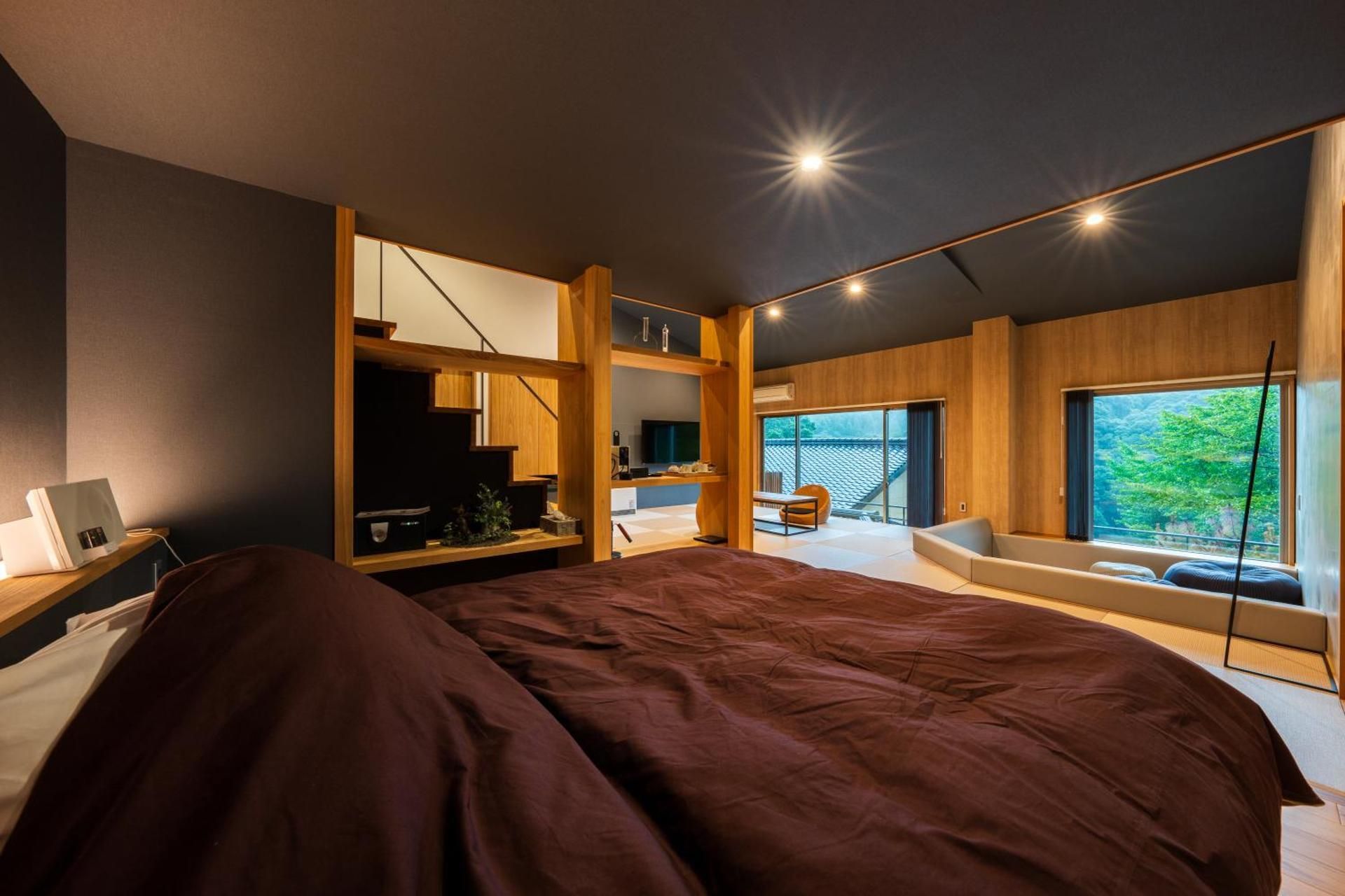 Deluxe Queen Room with Two Queen Beds
