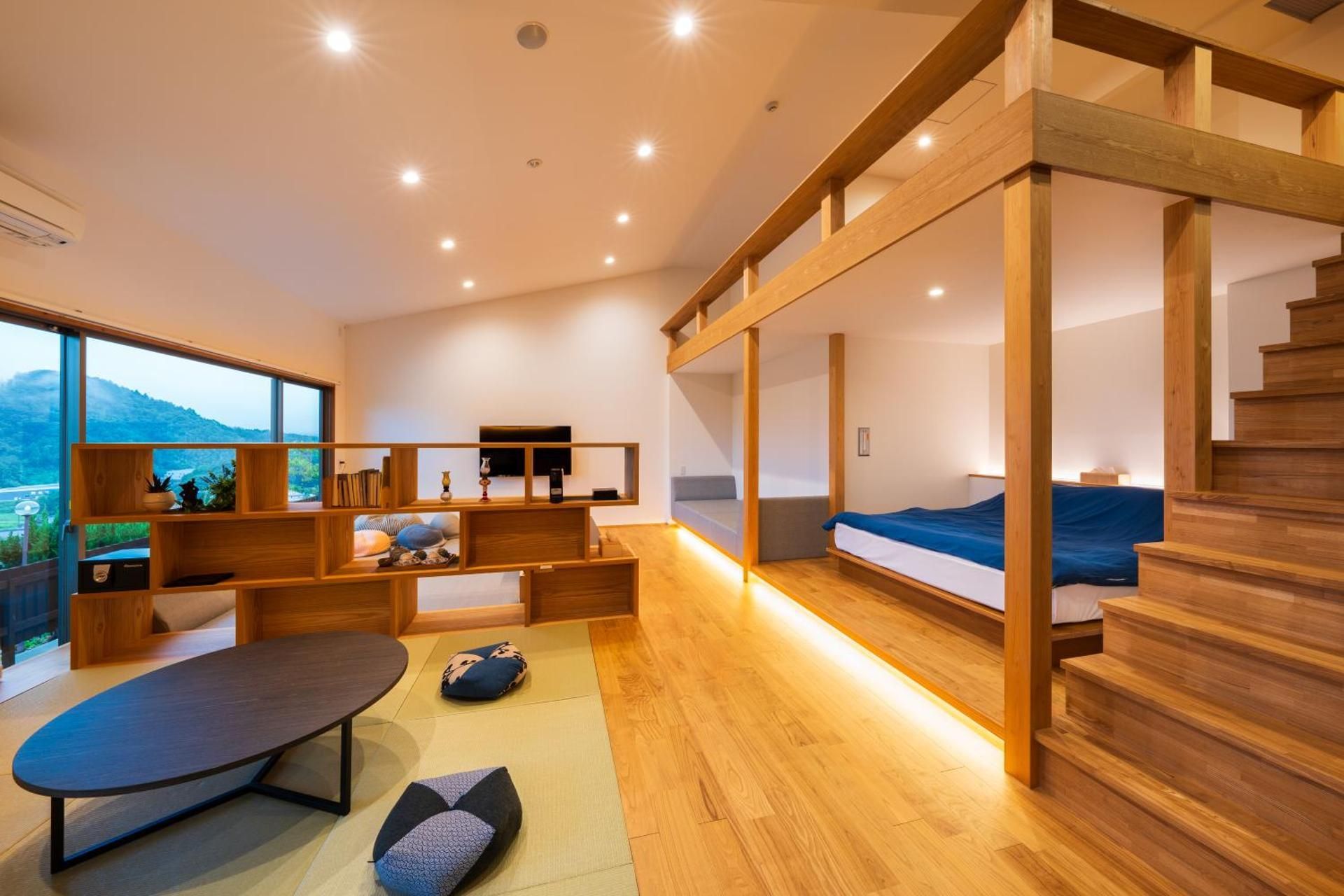 Deluxe Quadruple Room