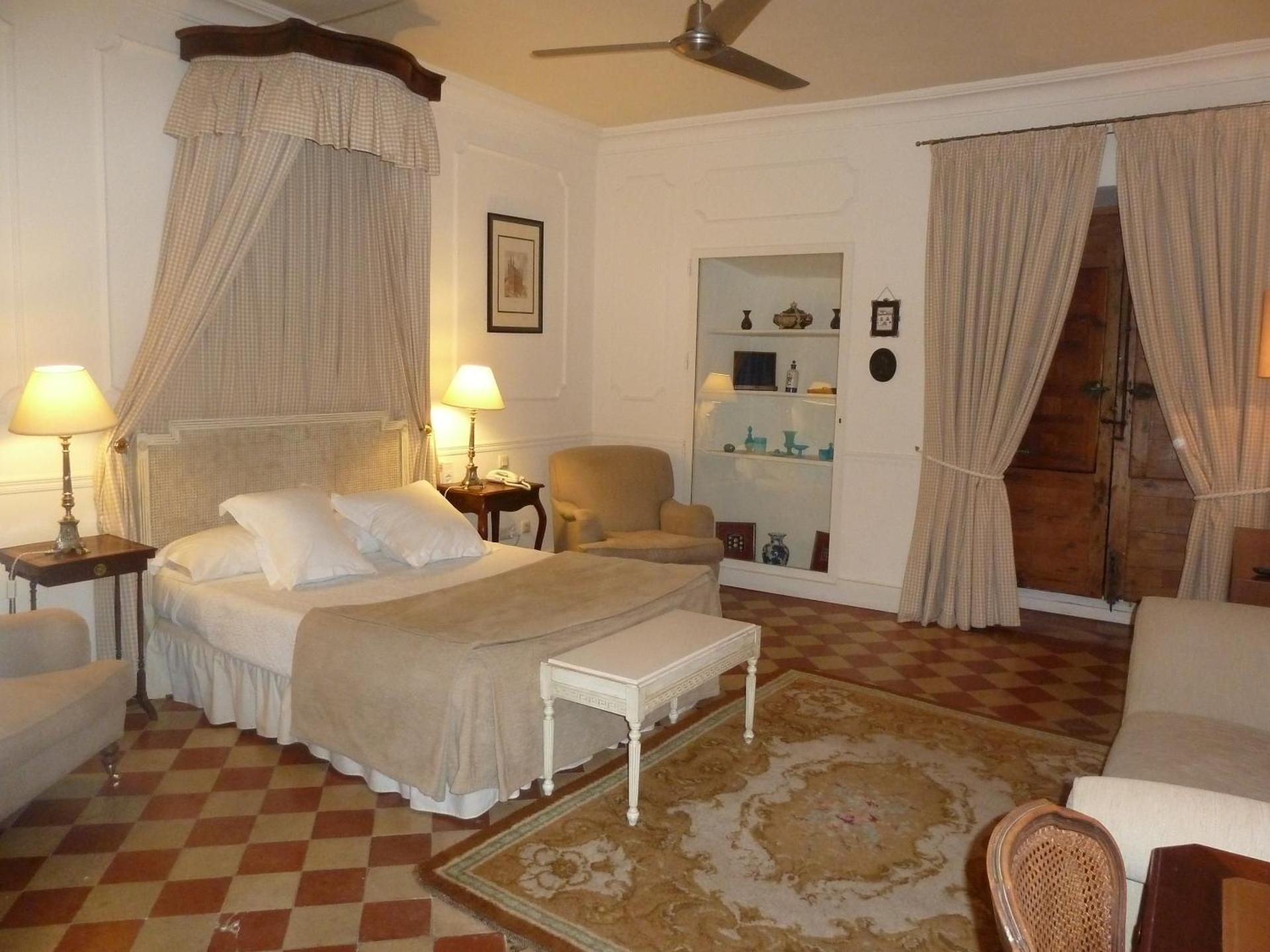 Deluxe Double or Twin Room with Balcony