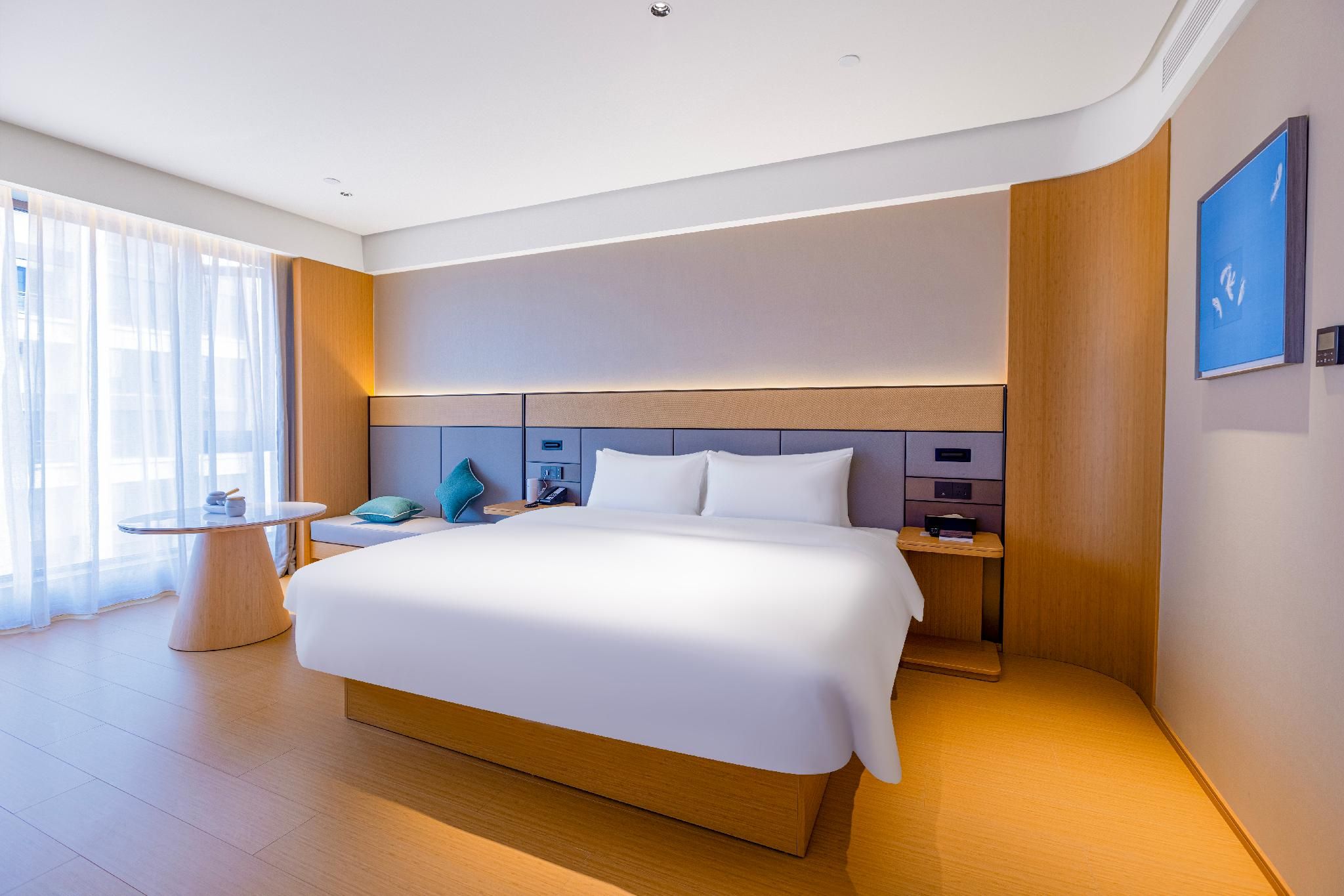 Huazhu - Superior BedRoom