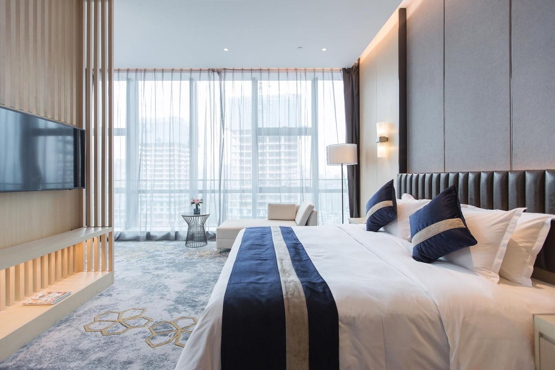 Executive King Room