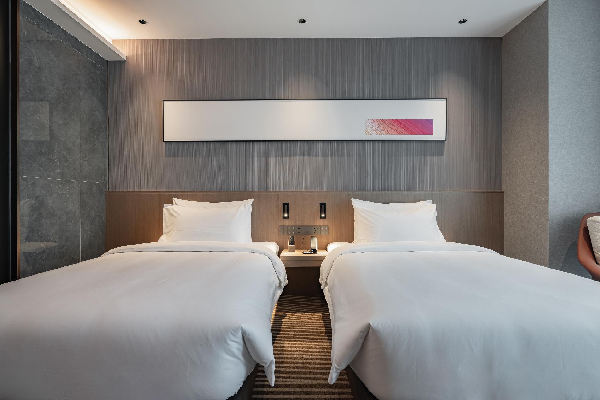 Select Twin Room