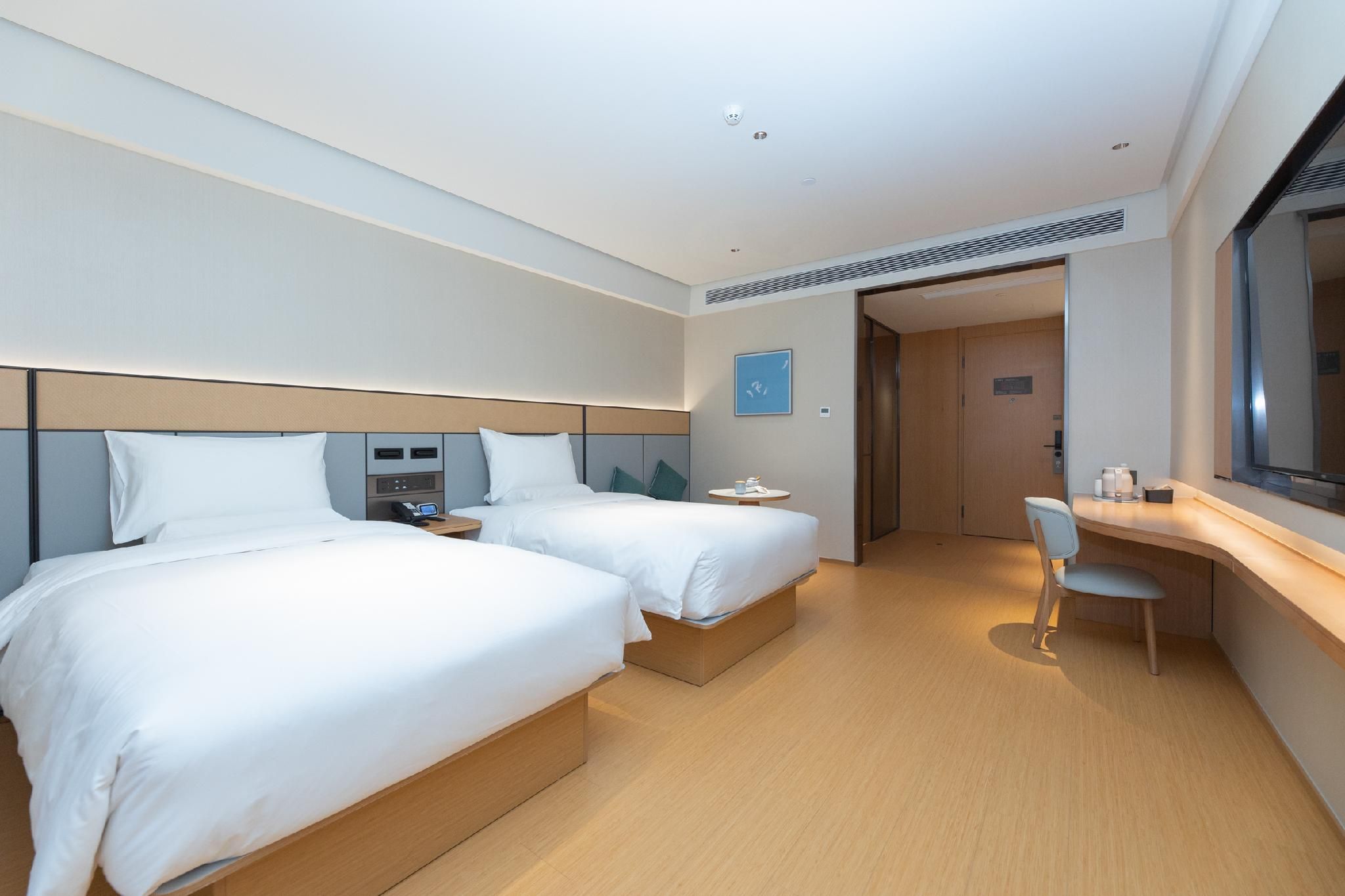 SHUYA Superior Twin Room