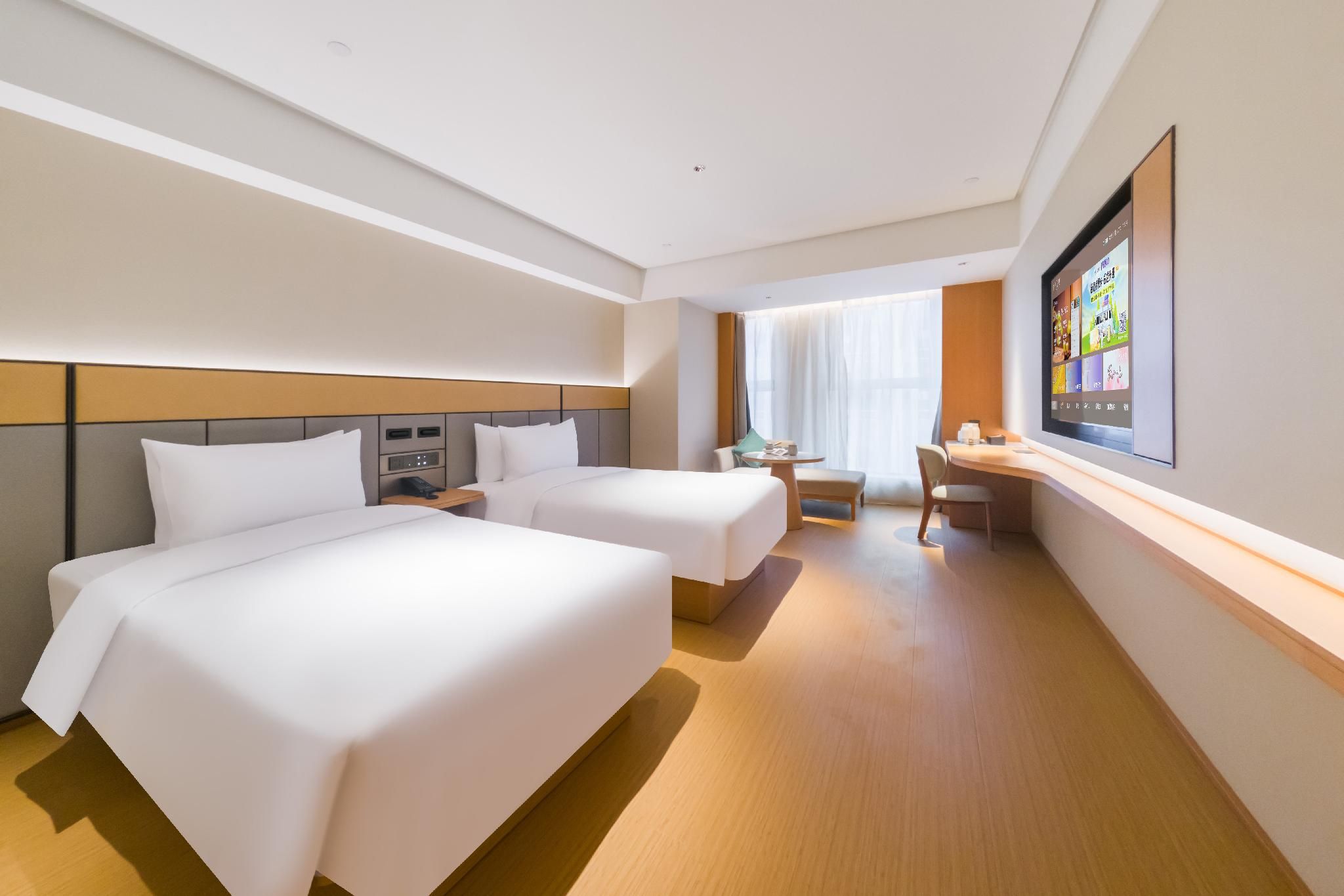 Huazhu - Deluxe Twin Room