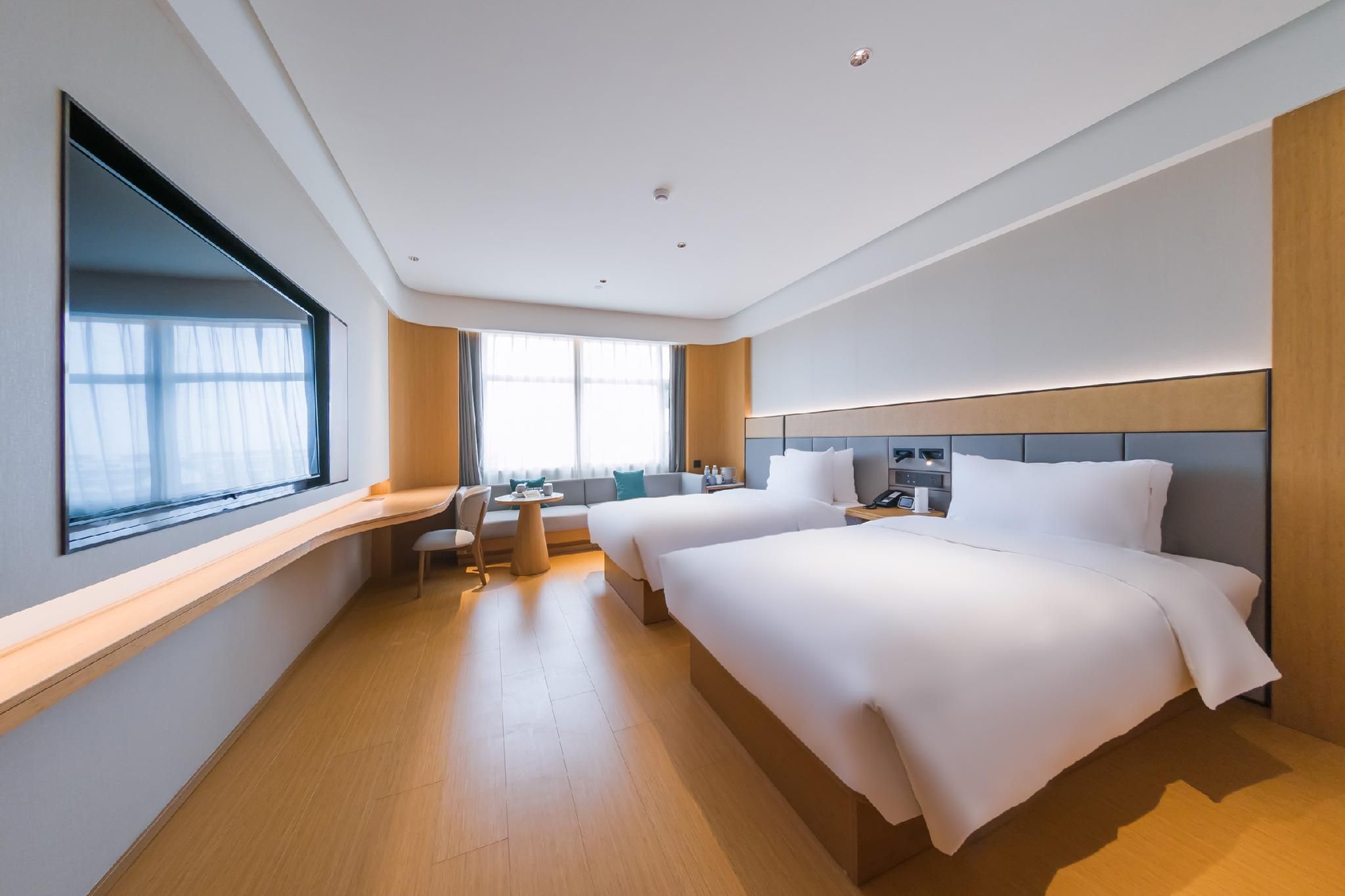 Huazhu - Deluxe Twin Room