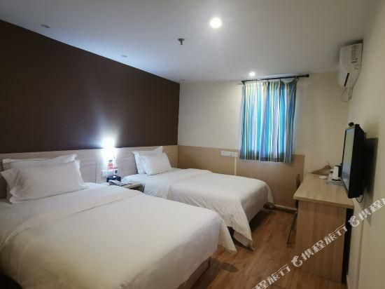 WH - Traditional Bed Room